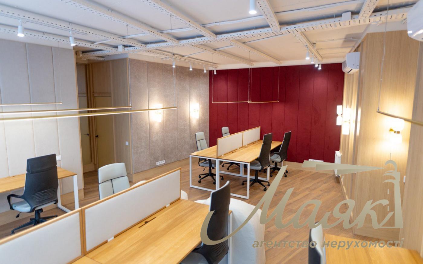 Оренда мебльованого офісу ЖК Busov Hill вул. Бусловська
