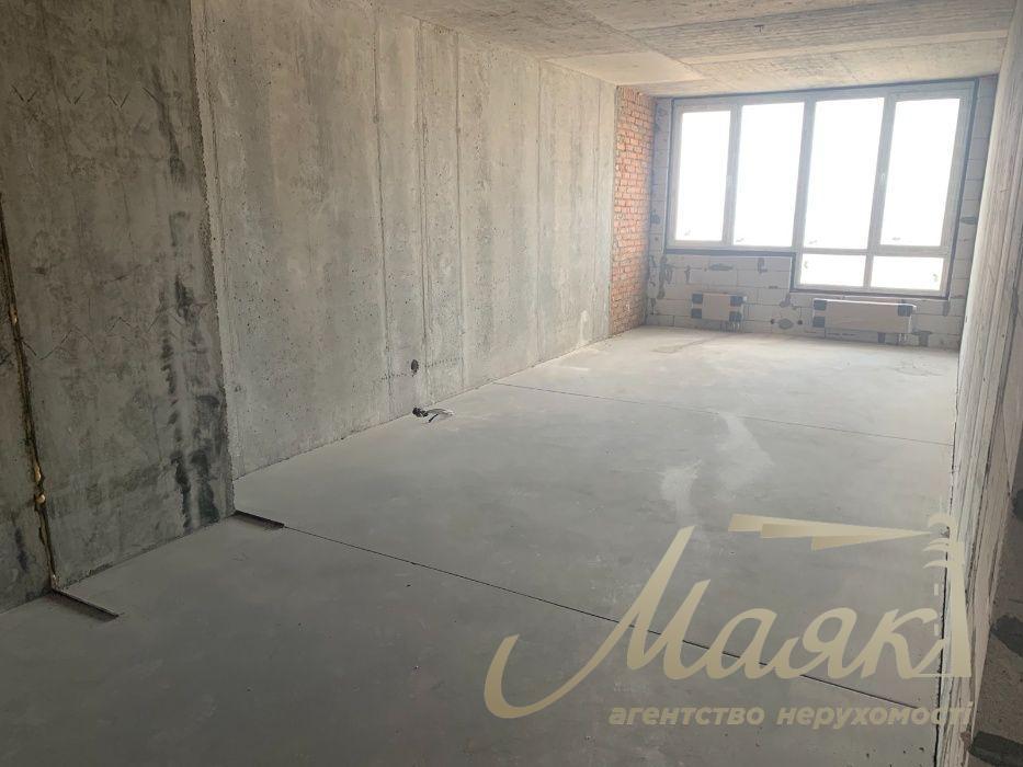 For sale 3-room apartment, 128 m2, in residential complex "Novopecherska Vezha"