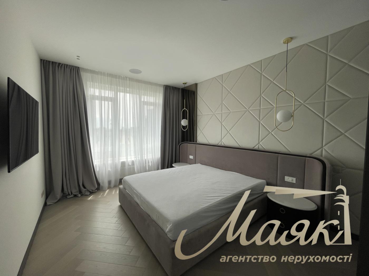 Rent 4-room apartment in Residential Complex Boulevard of Fountains, 5 Sapernoe Polye str.