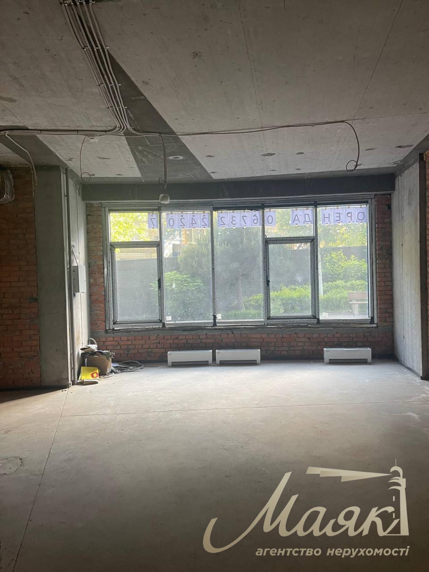 Продажа коммерческого помещения 83м2 в ЖК Busov Hill