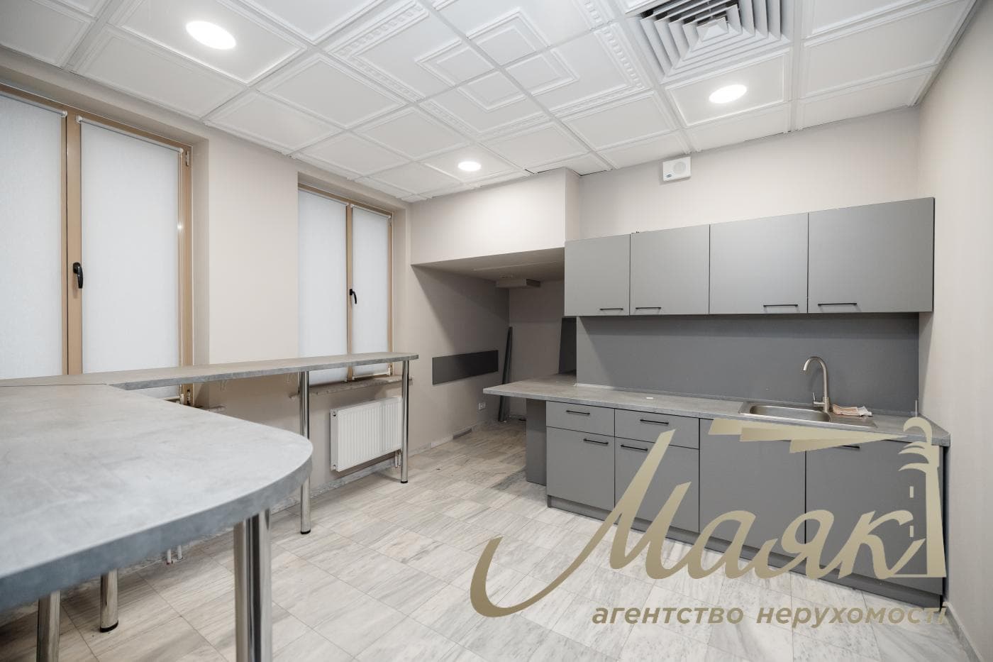 Оренда офісу площею 263 м² у бізнес-центрі «Гефест», Воздвиженка, Львівська площа, Шевченківський район, вул. Глибочицька