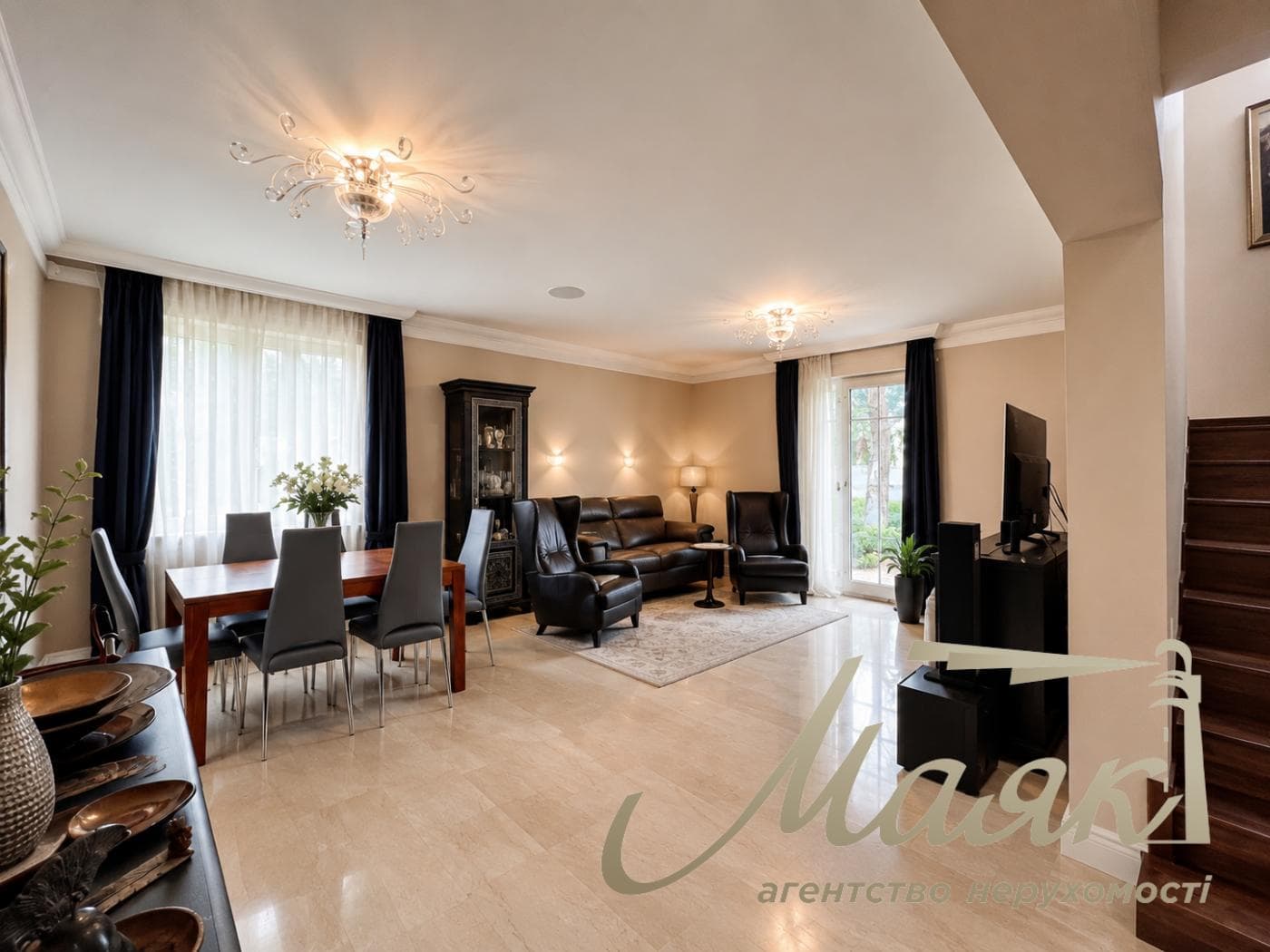 5-bedroom house for rent in Plyuty, Obukhov district