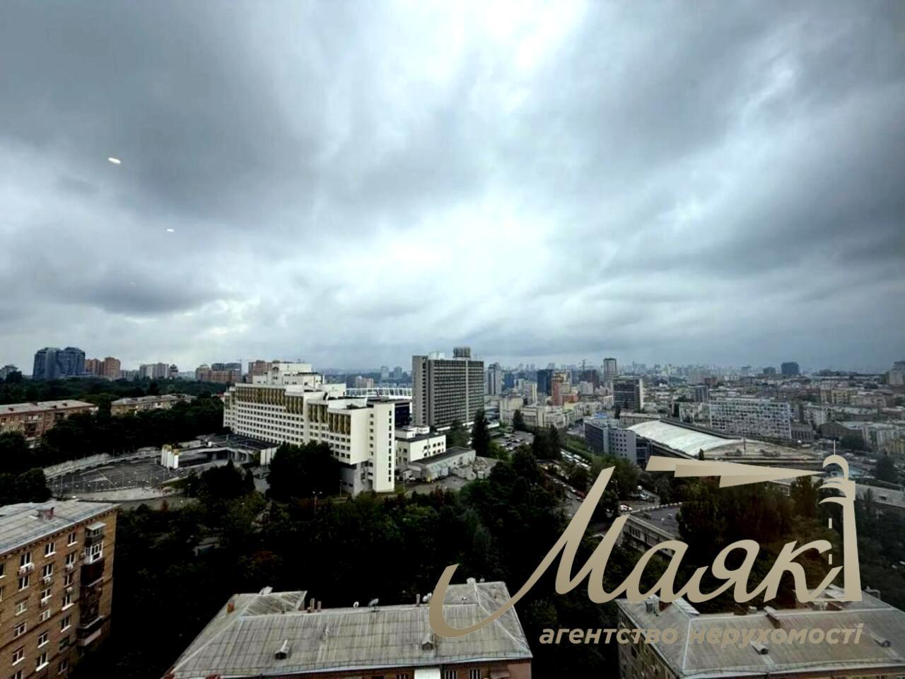 Аренда офиса 267м2 БЦ Парус ул. Мечникова (Кловский) 2 Печерский район