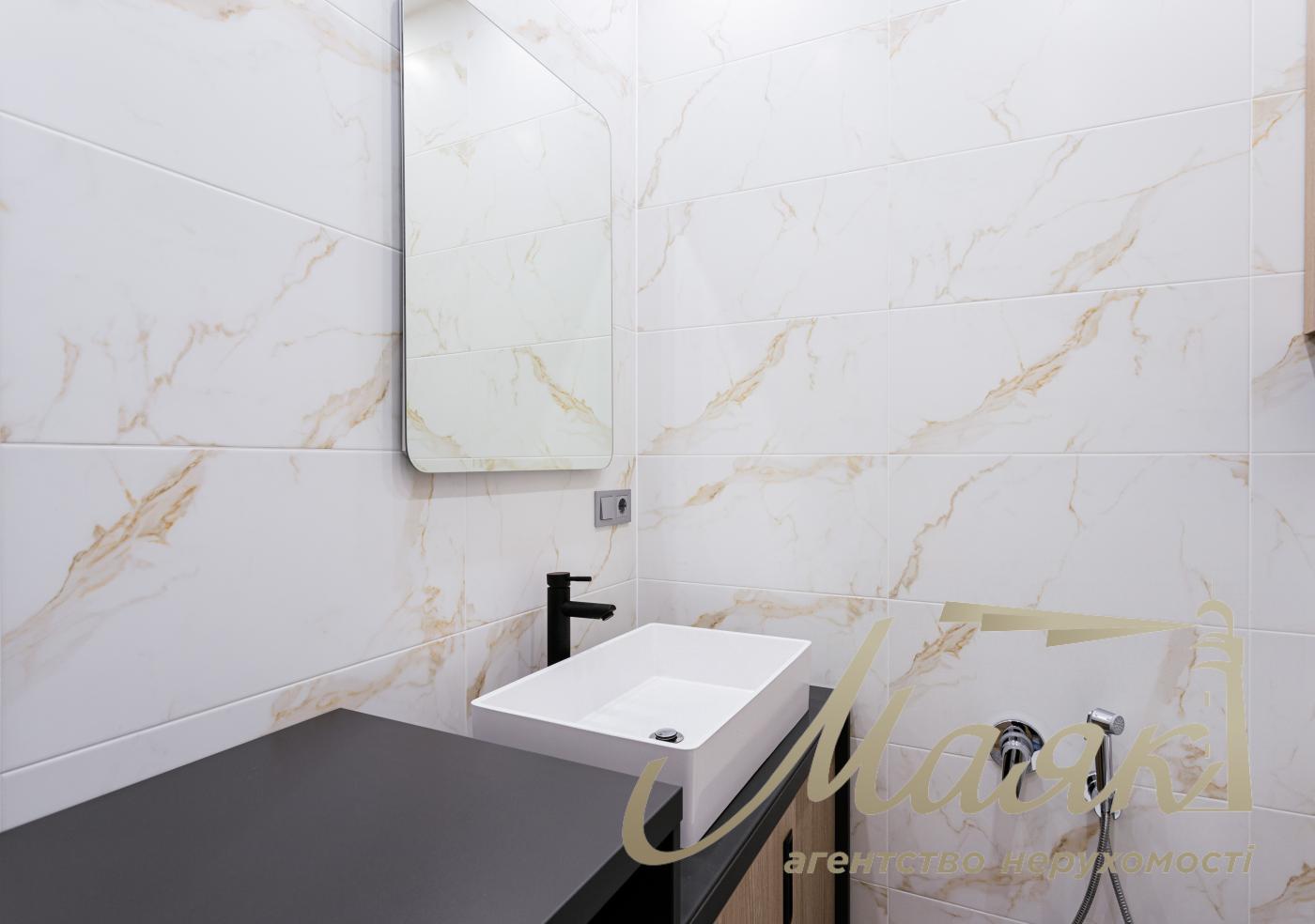 Продаж 3х-кімнатної квартири 86 м2 в ЖК "ЖК RESIDENT Concept House" Володимирська 86а, Київ