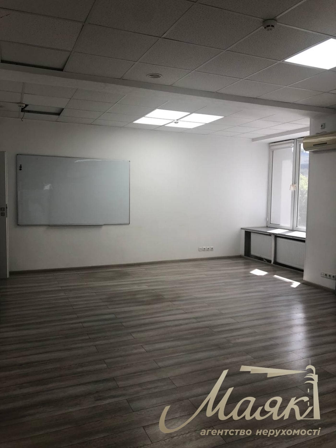 160 m² Office for Rent on Bolsunovskaya Street
