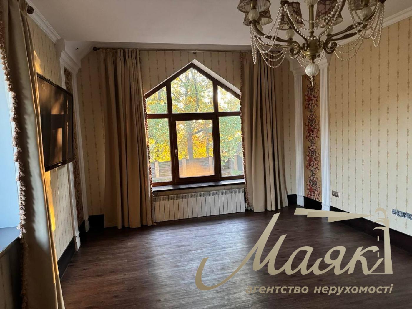 Оренда комфортного будинку 190м2 з ділянкою 20 соток у Музичах