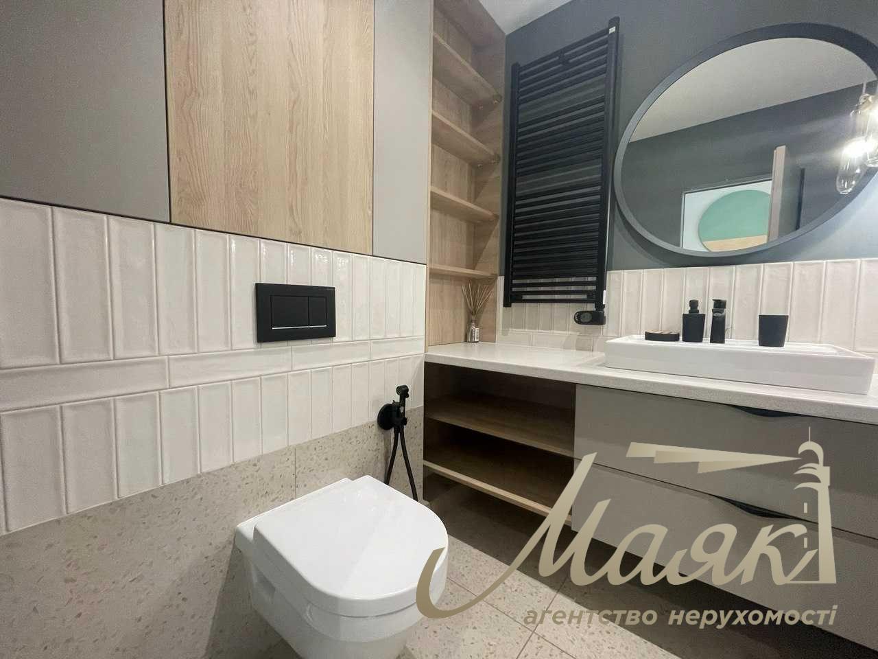 Продаж квартири 86м2 у ЖК "Французький квартал 2" вул. Джона Маккейна, 3а, Печерський район, Київ. Центр.