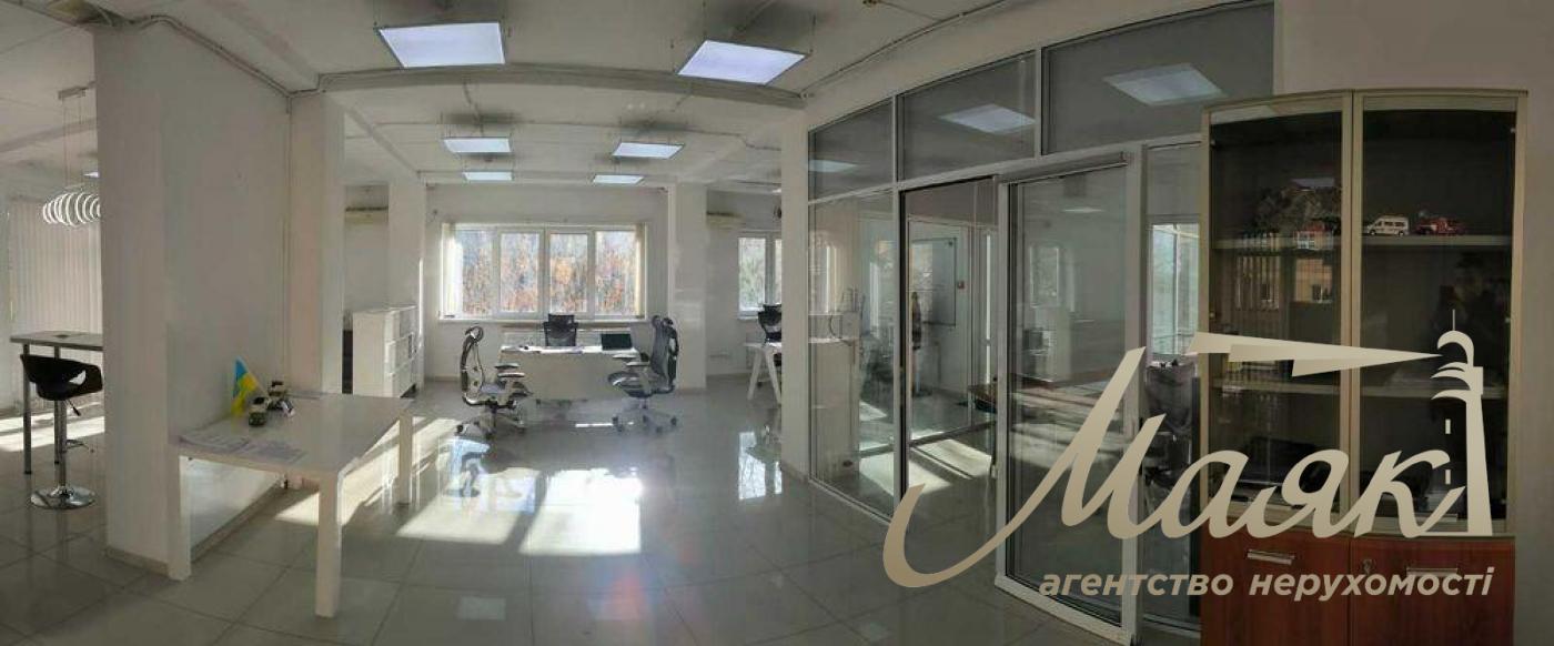Office for rent 95 sq.m. Pechersk, Center