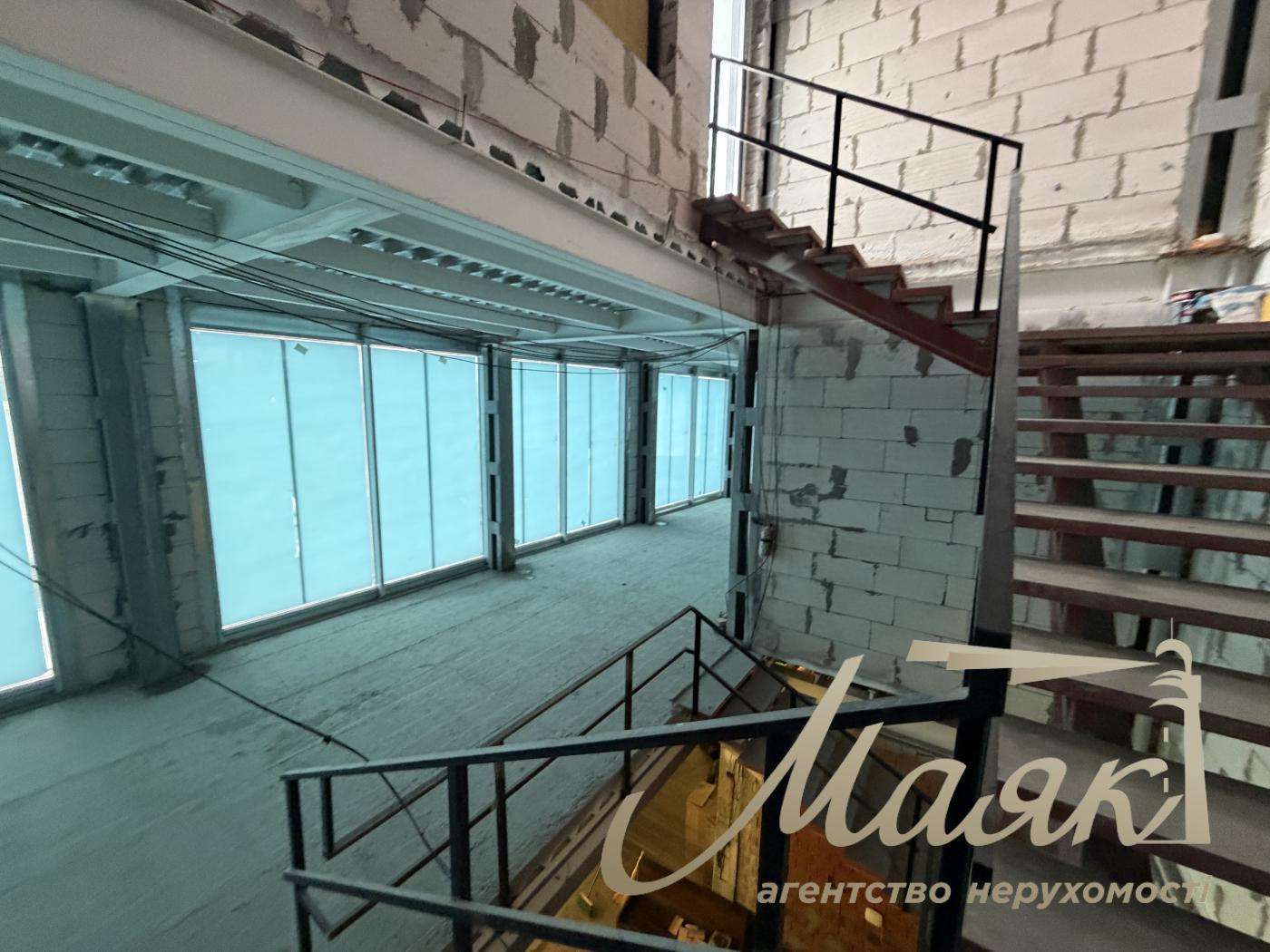 Продаж будівлі на Поштовій площі, Київ, Поділ