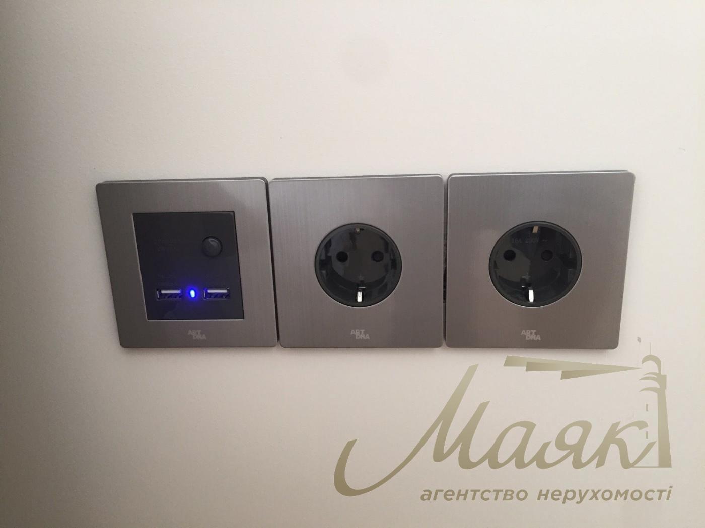 Продаж 2х рівневої квартира ЖК "Да Вінчі" вул. Гончара Олеся. Гончара Олеся