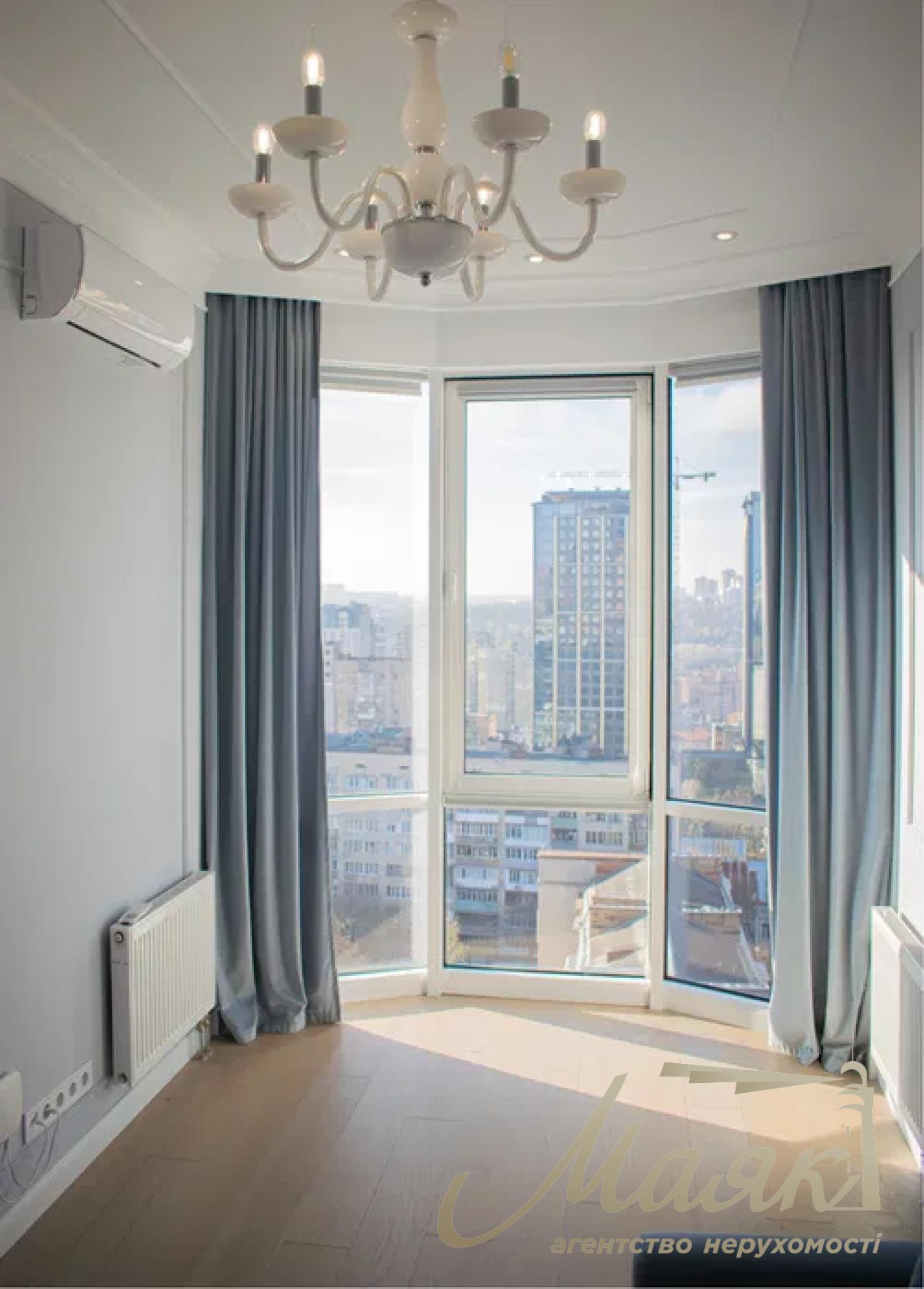 Продаж 4к квартири провулок Лабораторний, Печерськ