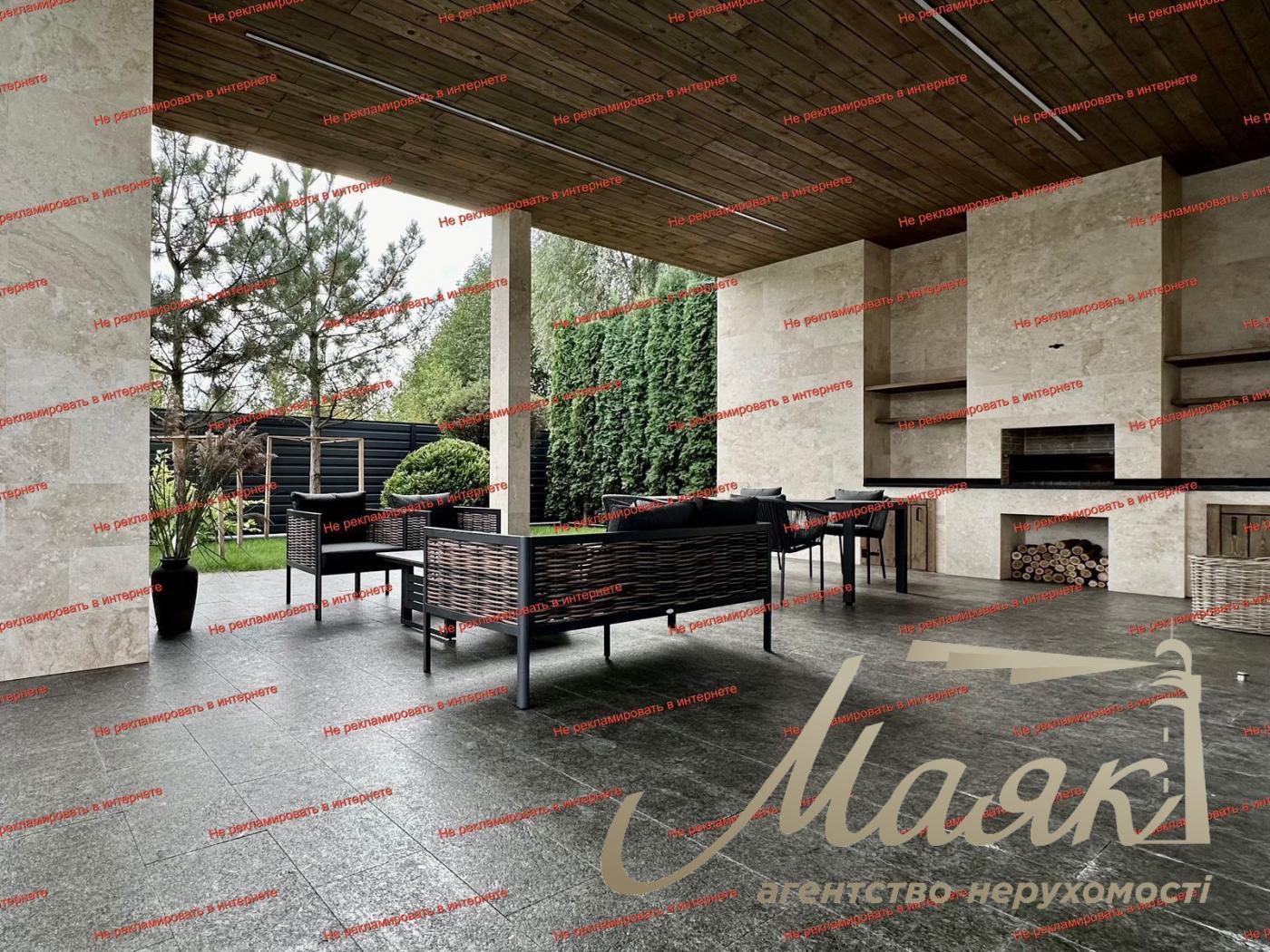 Пропонується на продаж унікальний будинок у Конча-Заспі, село Козин, виконаний у сучасно-етнічному стилі