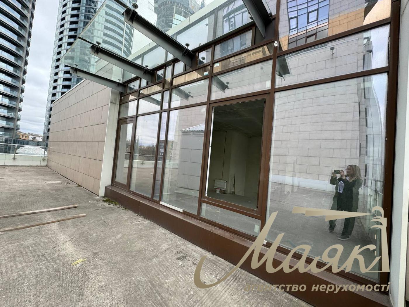 Sale of premises in the residential complex Boulevard of Fountains, Sapernoye Pole street, Pechersk, Kyiv