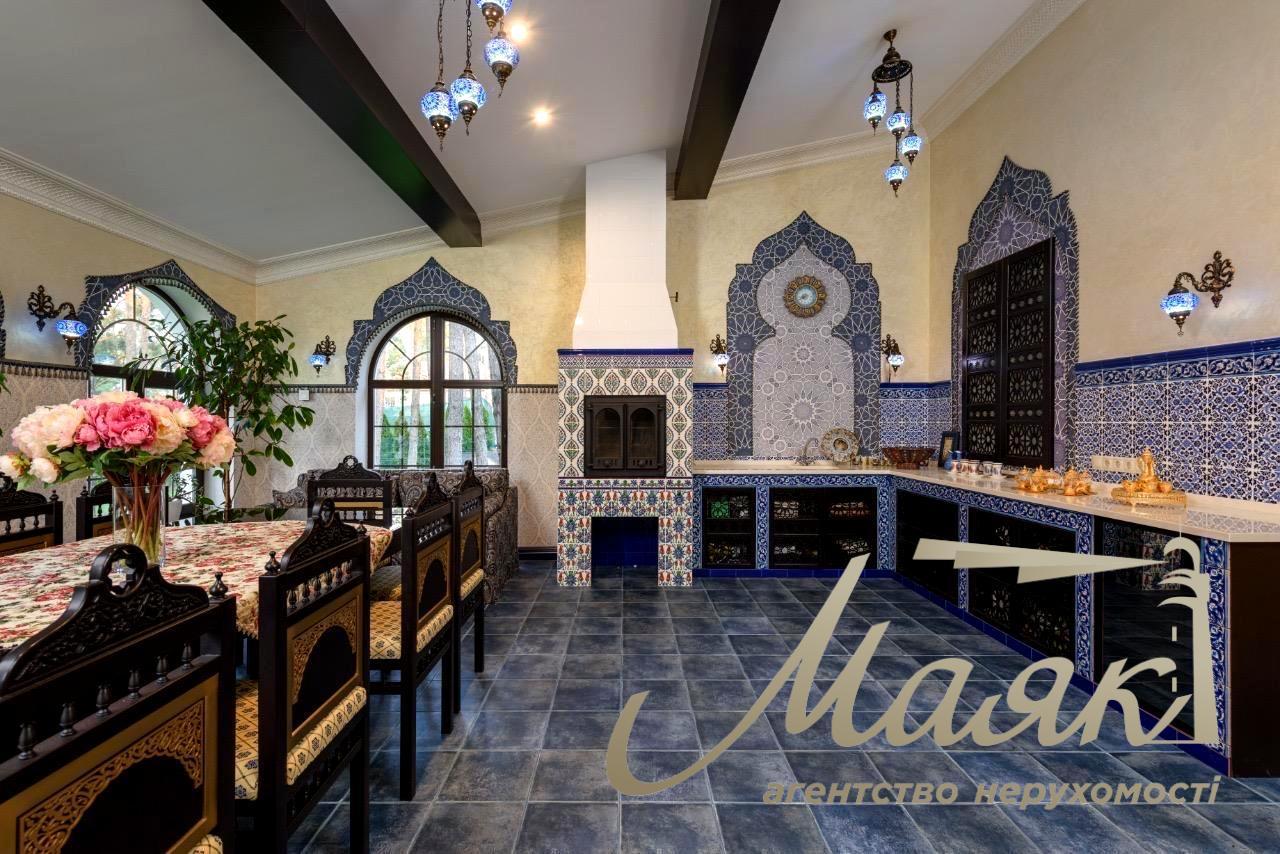 Оренда будинку в Конча-Заспі, КМ "Французьке містечко" 650 м² ділянка 30 соток вул. Лісова