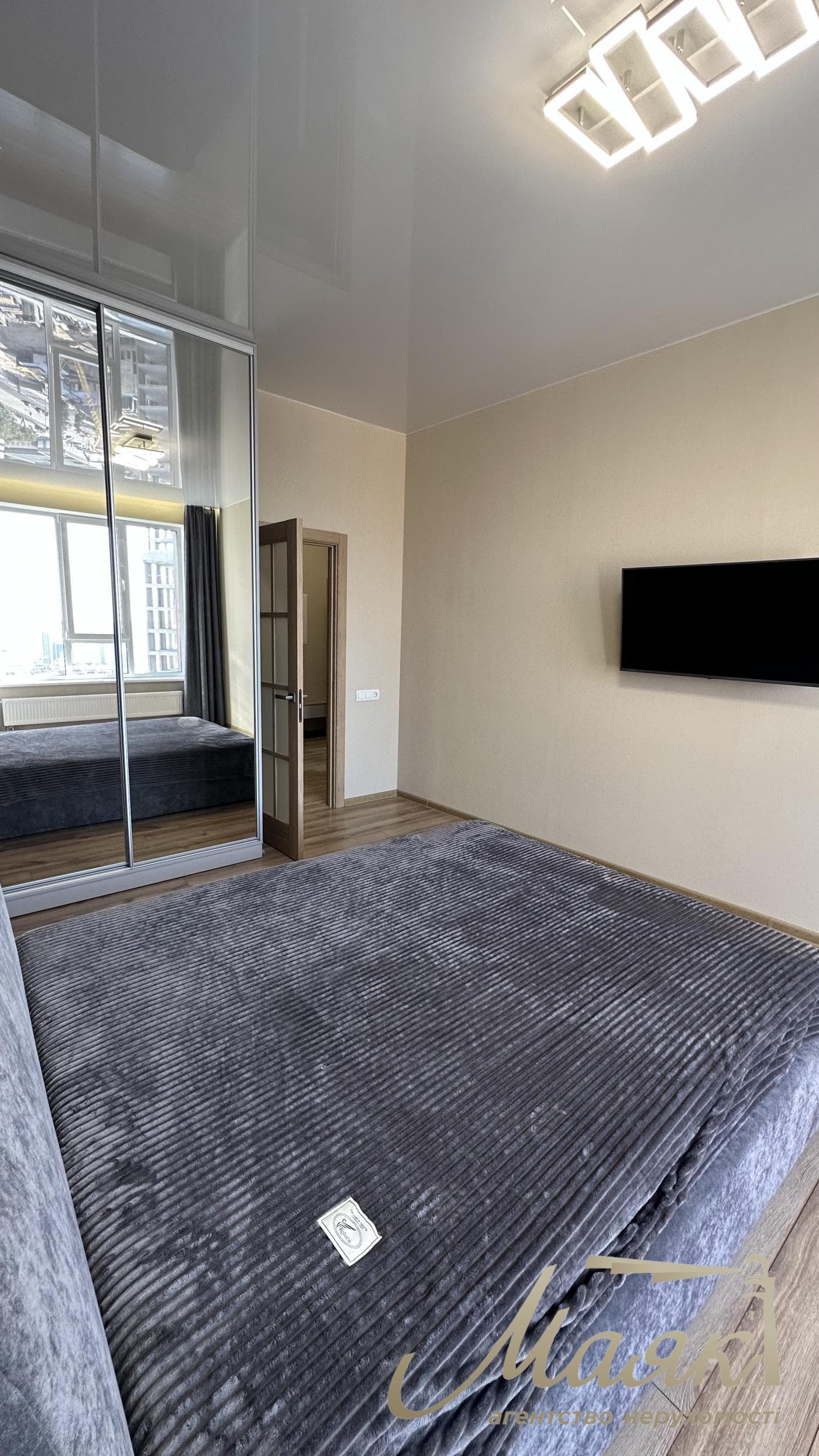 Продаж 2-кімнатної квартири в ЖК Cardinal, 54м², Печерський район, Київ