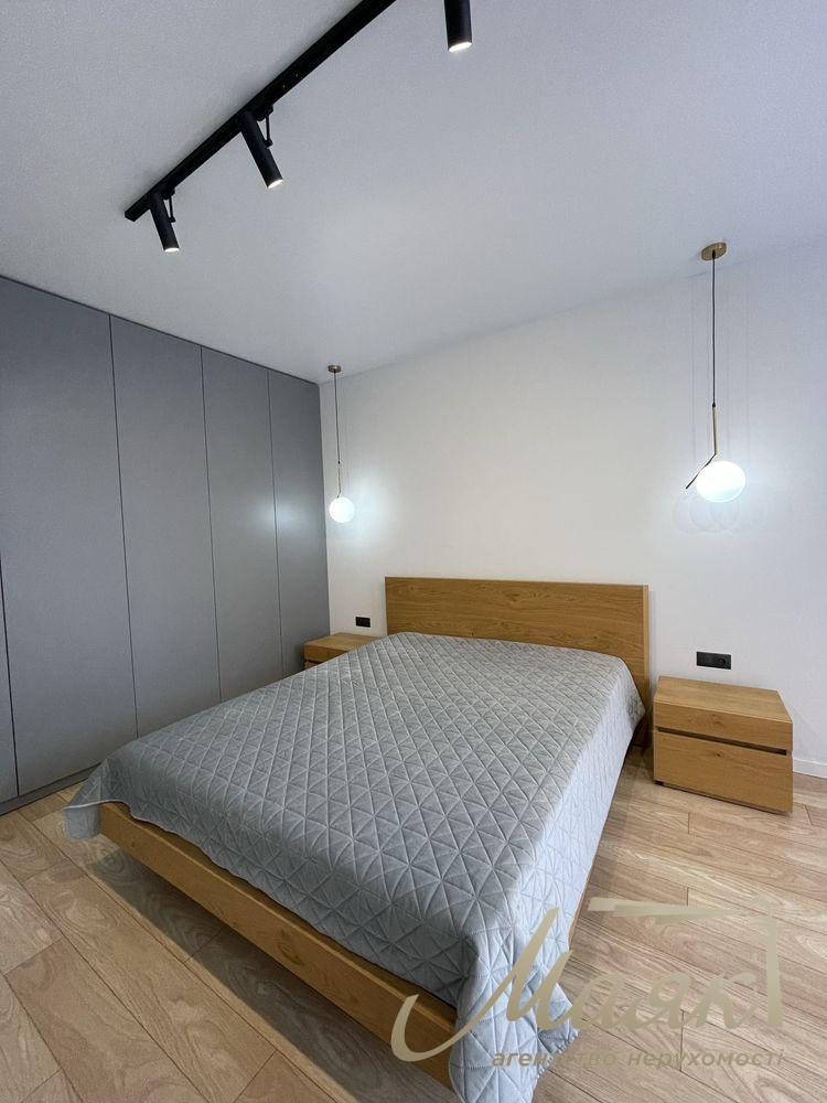 Продаж сучасної квартири 38 м² з дизайнерським ремонтом у ЖК Файна Таун, Шевченківський