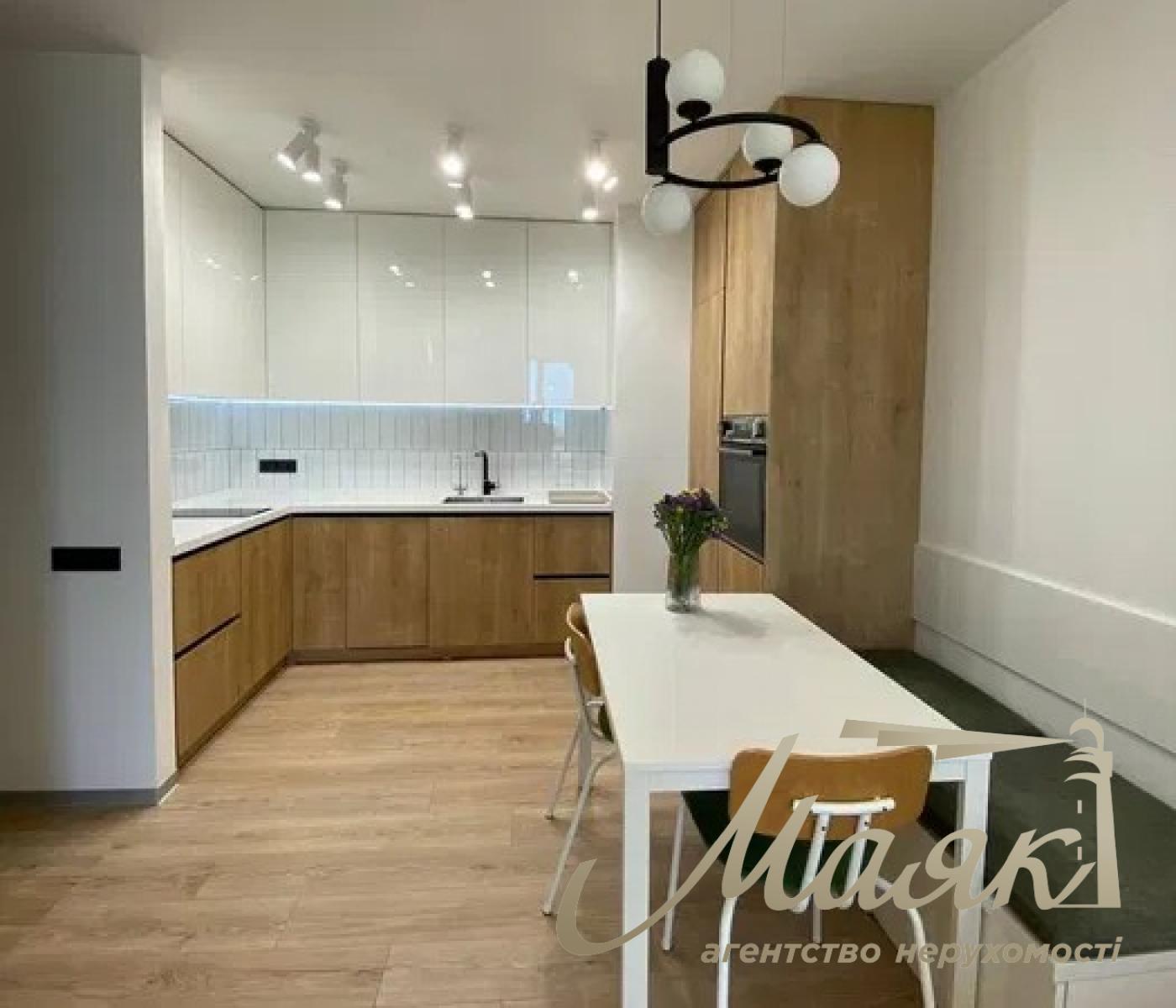 Продажа 1-к квартиры в ЖК Файна Таун, ул. Салютная