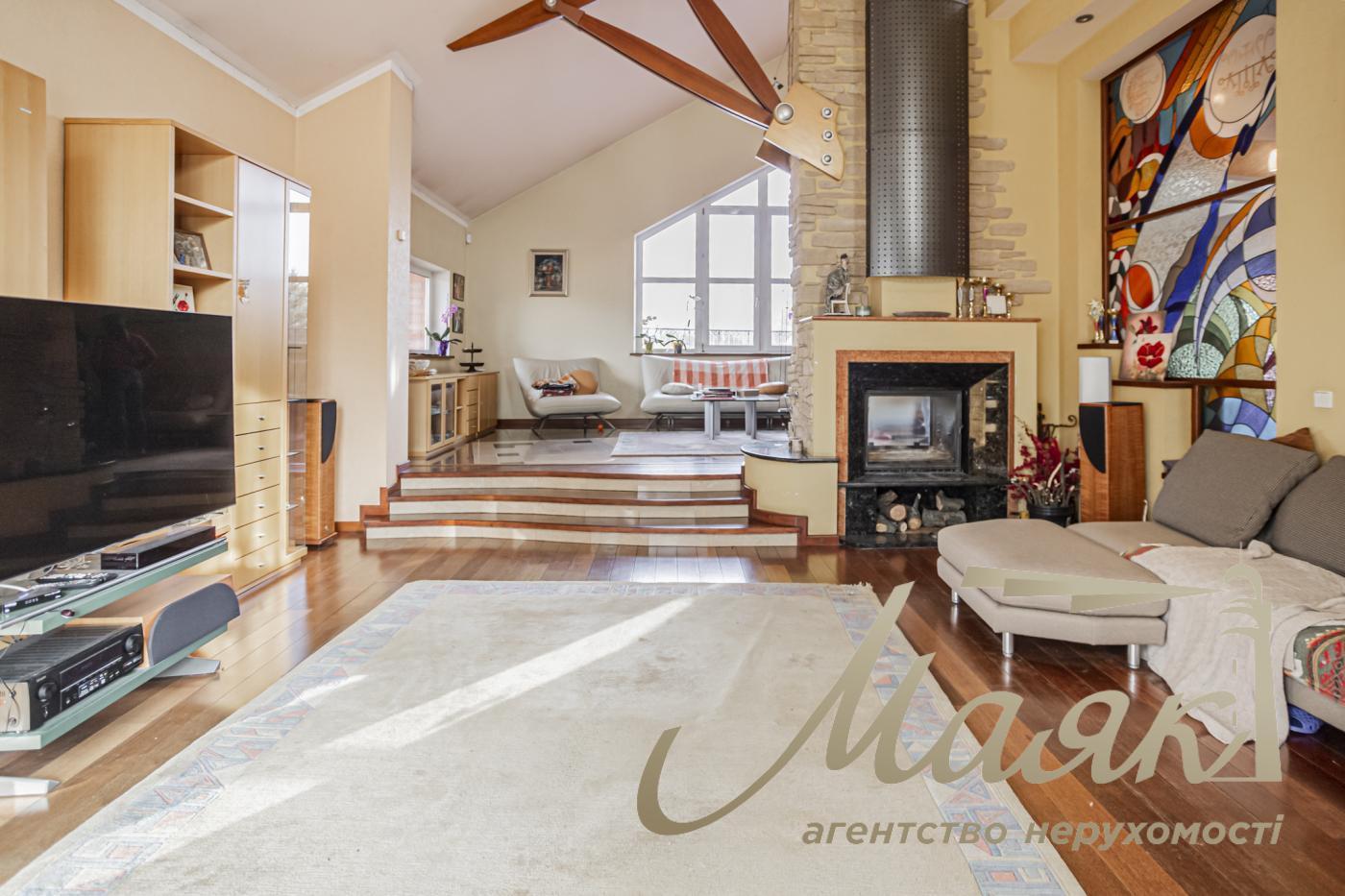 Sale of a house in the residential complex "Golden Gate", Kozin village.