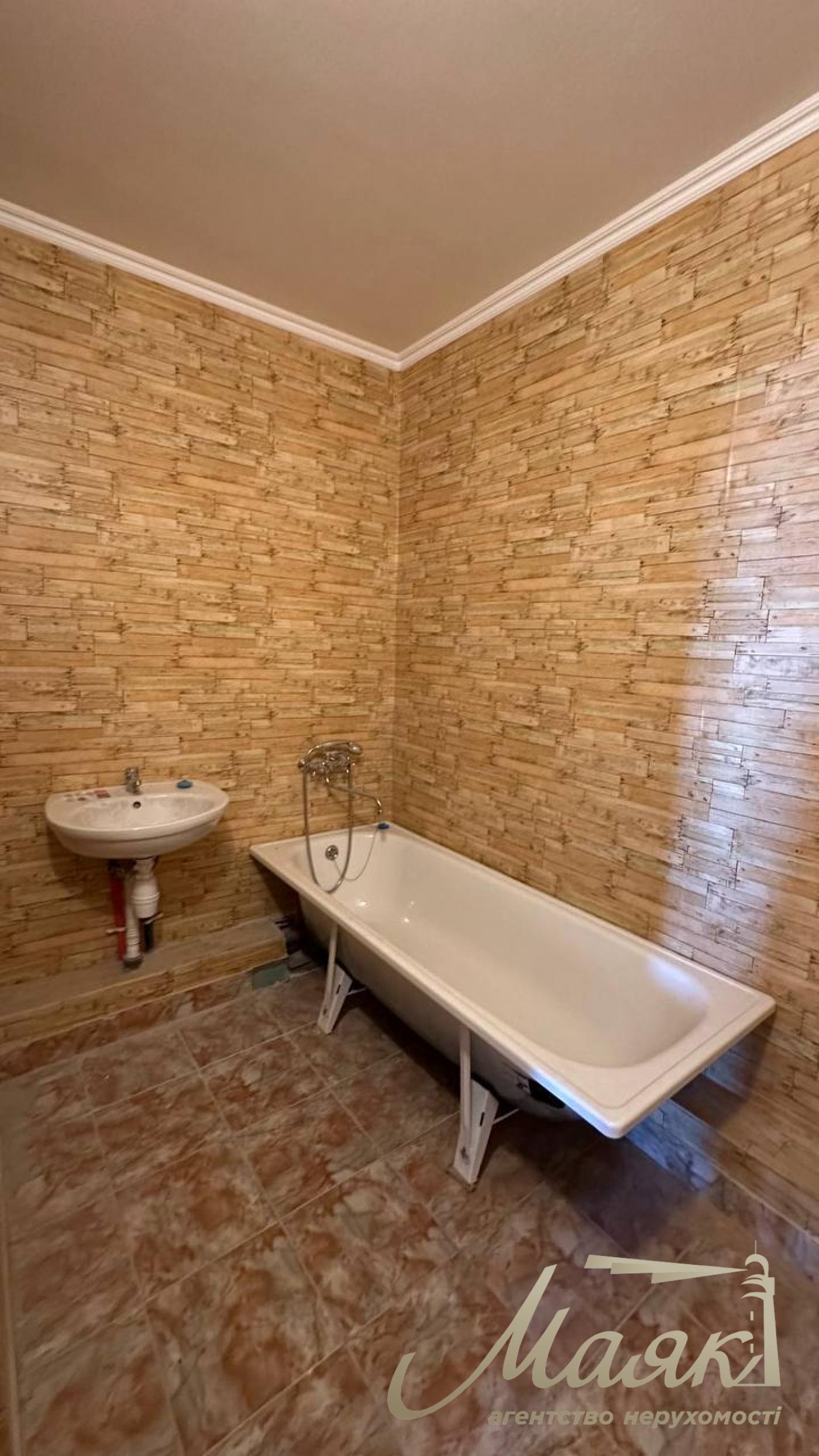 Продаж 3-кімнатної квартири вул.Соломії Крушельницької 15-Б, Позняки, Харківська