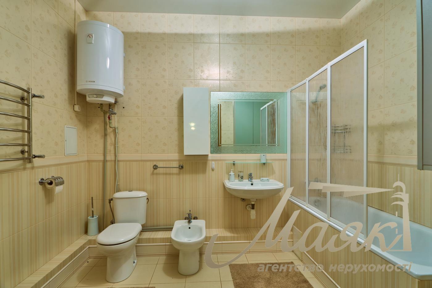 Rent 3-room apartment 142m2 on the street. Kudryavskoy, 13-19, Shevchenkovsky district, Kyiv