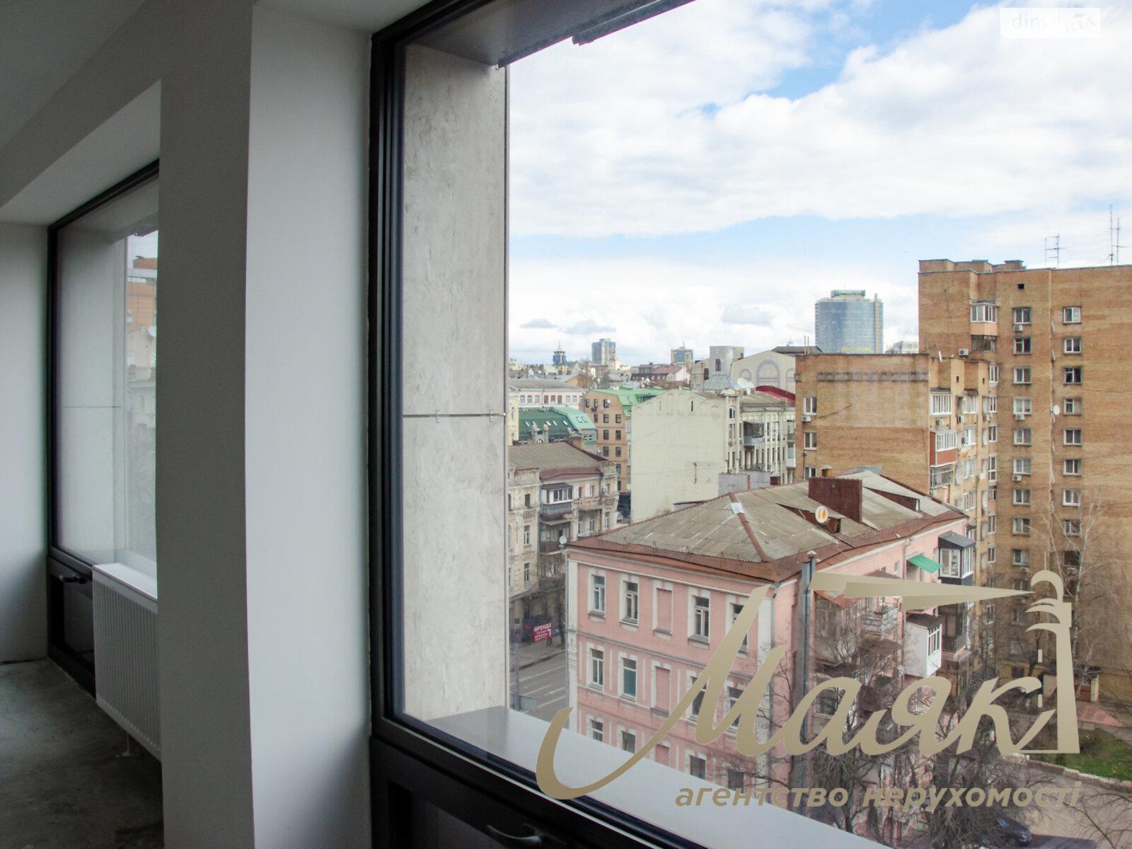 Office for rent 2109m2 on Saksaganskogo street 53/80, Center