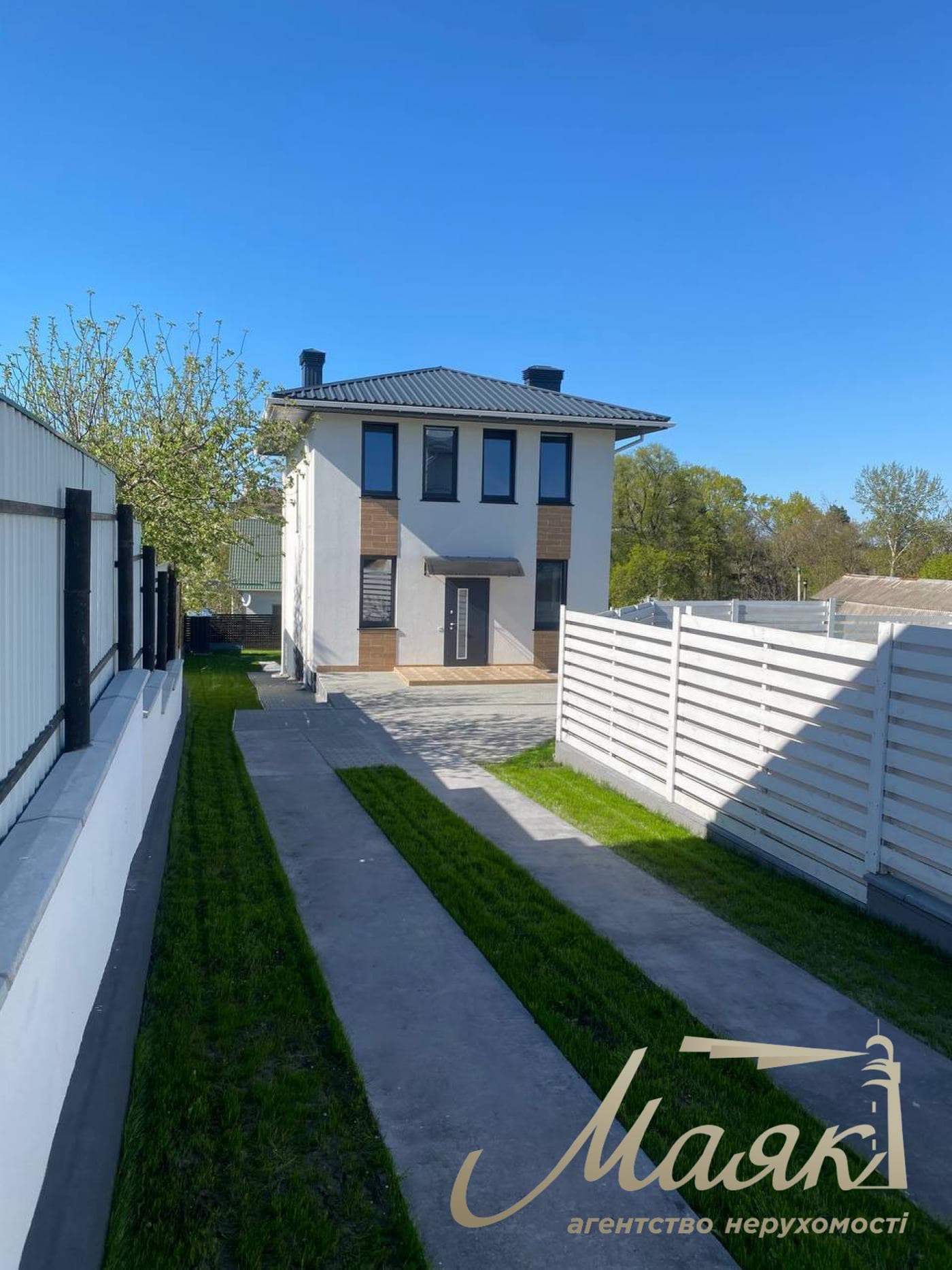 Продаж будинку Нові Петрівці без ремонту 105м2 3 кімнати