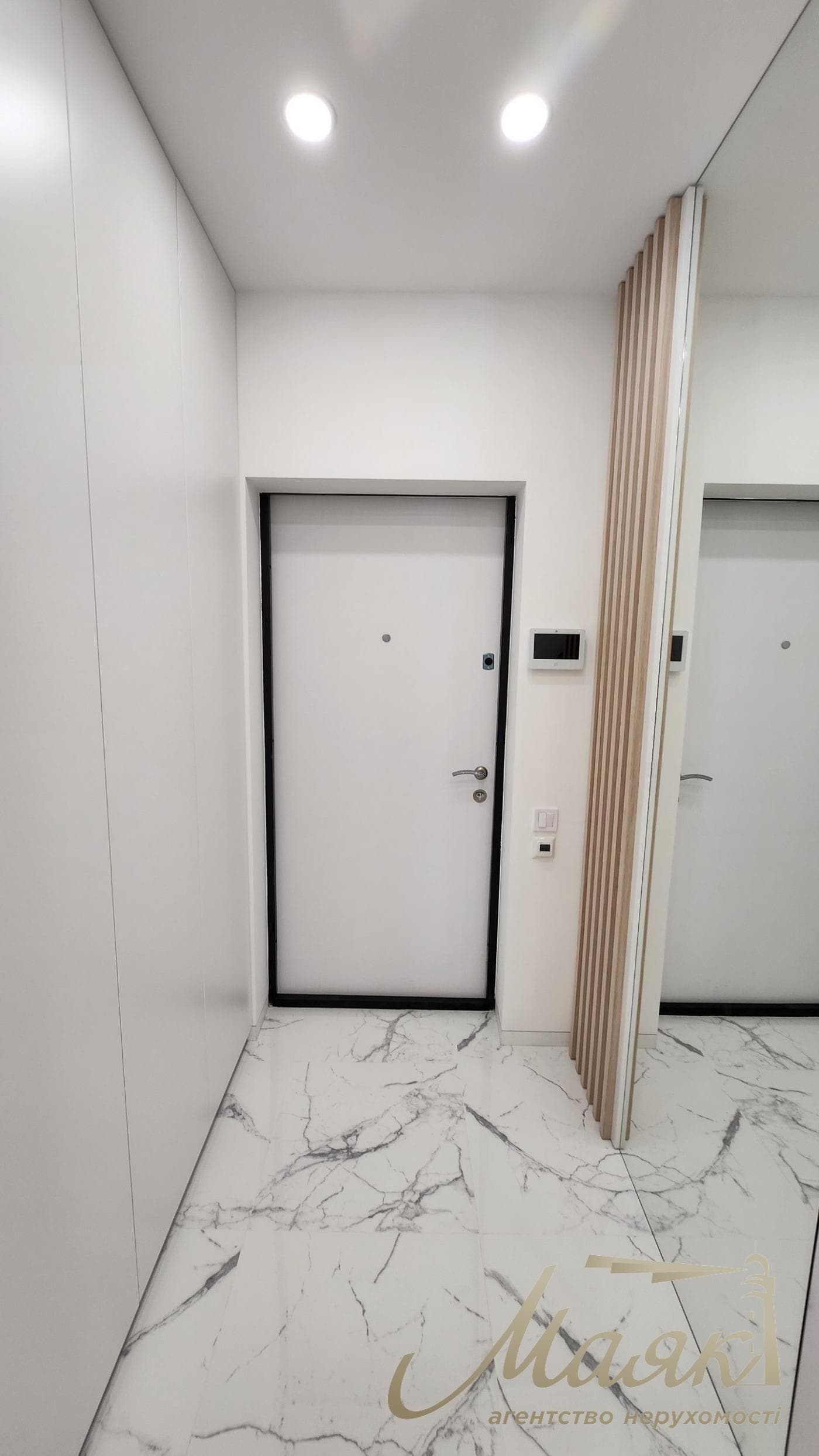 Оренда 1 кімнатної квартири в ЖК Славутич, 42м кв, Дарницький район