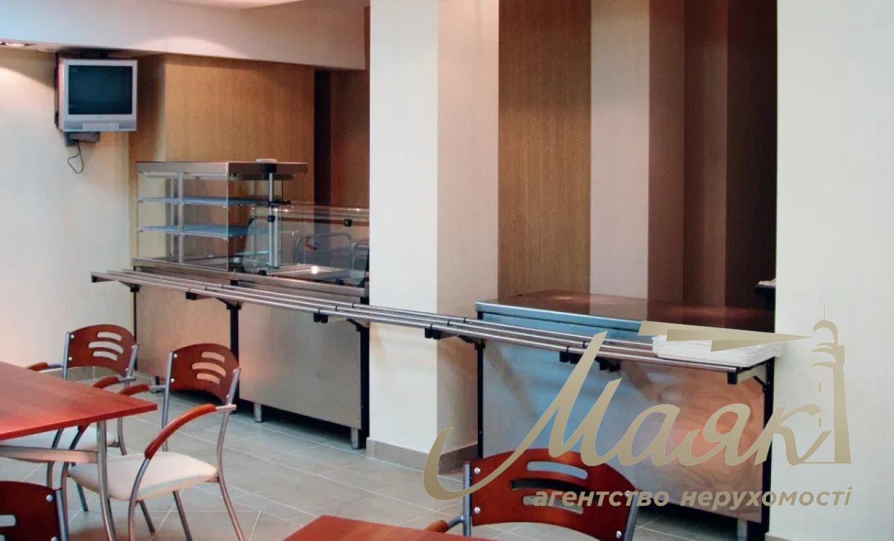 Rent of a building on Pechersk, Nemirovich Danchenko St.