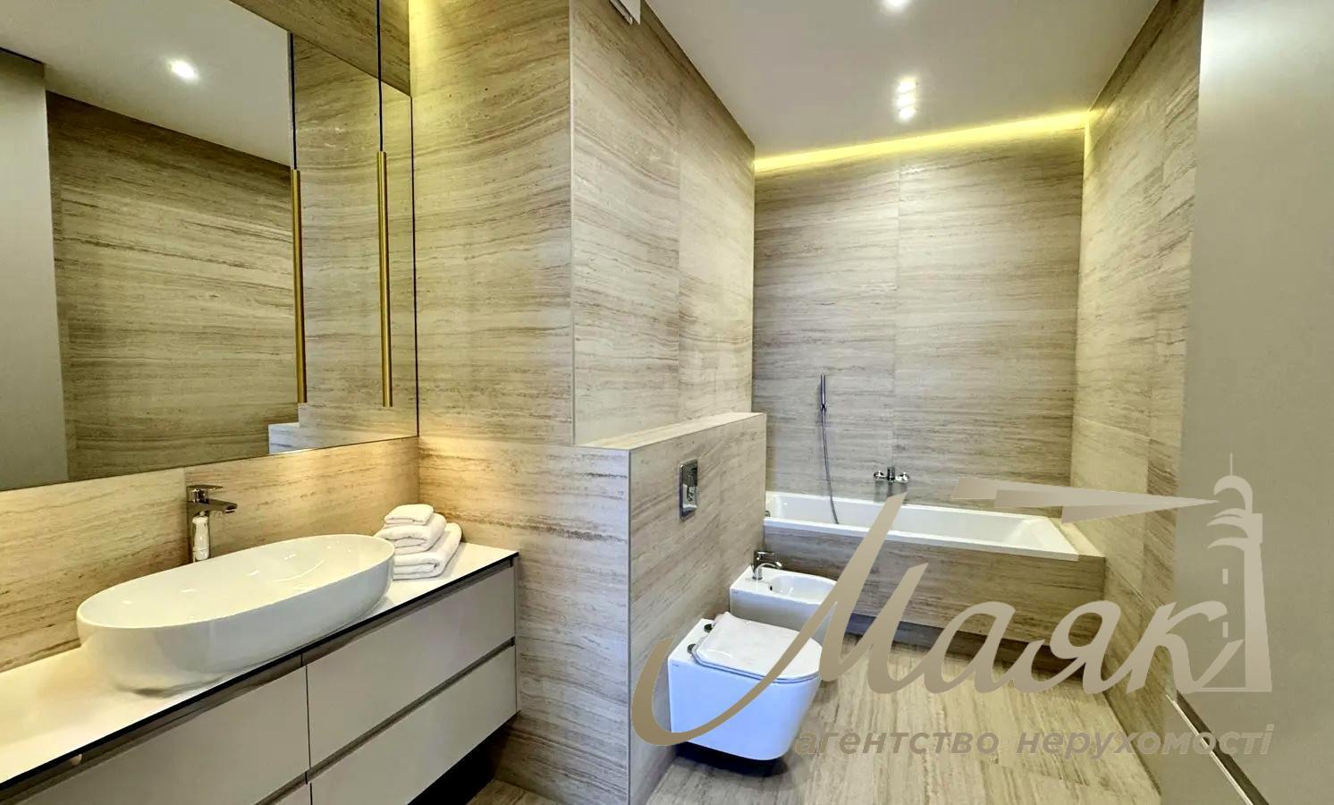 Продаж 3-х кімнатної квартири в ЖК Бульвар Фонтанів Саперне Поле вул., 5