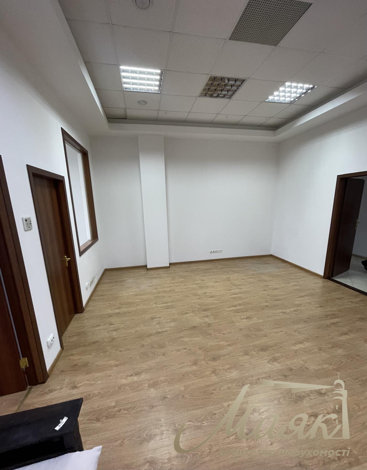 Оренда офісу 63м2 БЦ Либідь вул Каземіра Малевича 86п Печерський район Либідська