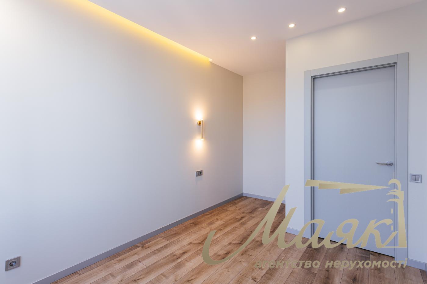Продаж 3х-кімнатної квартири 86 м2 в ЖК "ЖК RESIDENT Concept House" Володимирська 86а, Київ