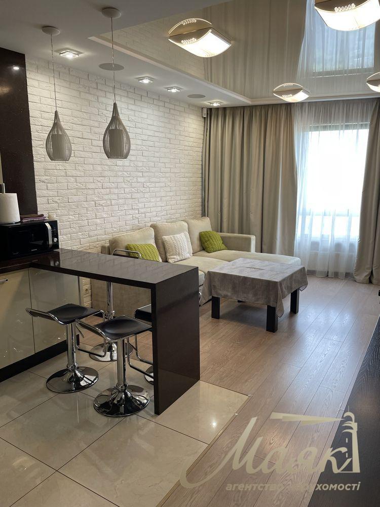 Rent 3 k apartment in Park Avenue Residential Complex, 95 sq.m., Pecherskiy district