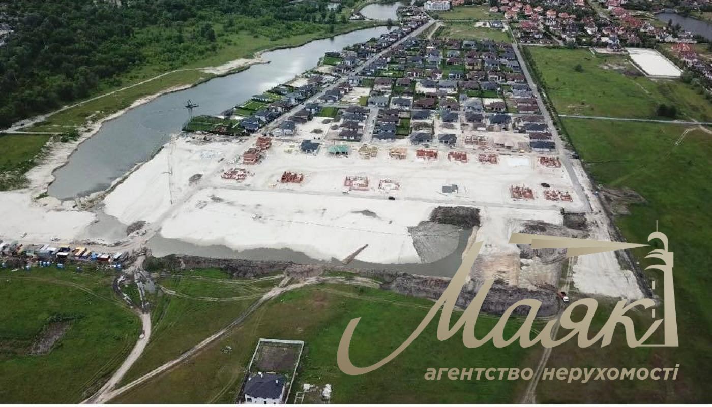 Sale of land for construction in the Vishenki-Zolochi area.