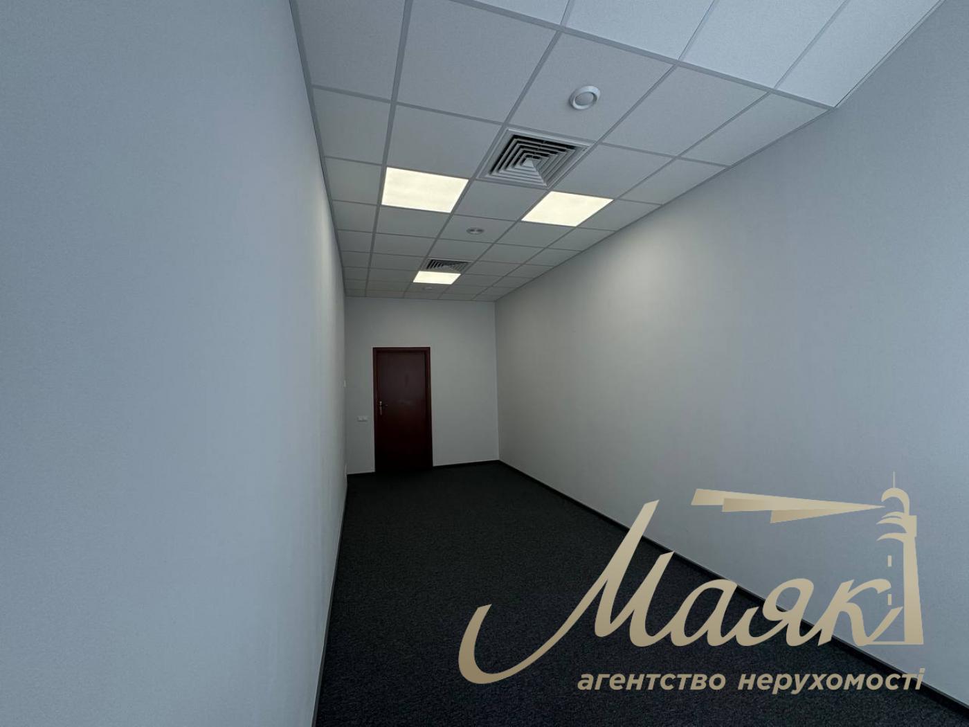 Office for rent 924m2 in BC Merx, Leipzigskaya St., Pechersk