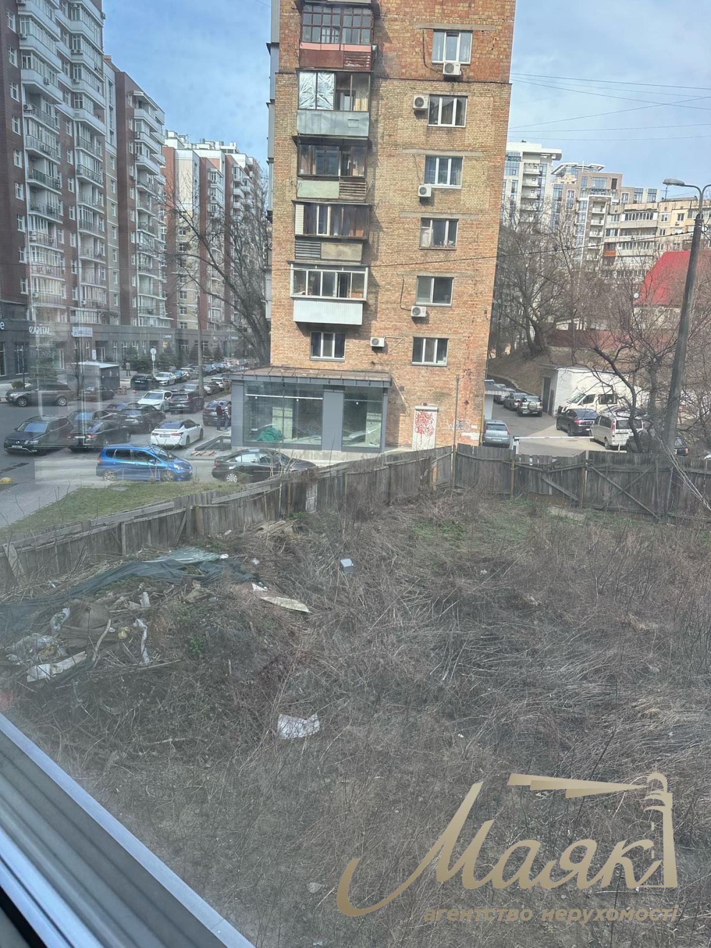 Sale of land for ind. construction, Sapernoe Pole str.