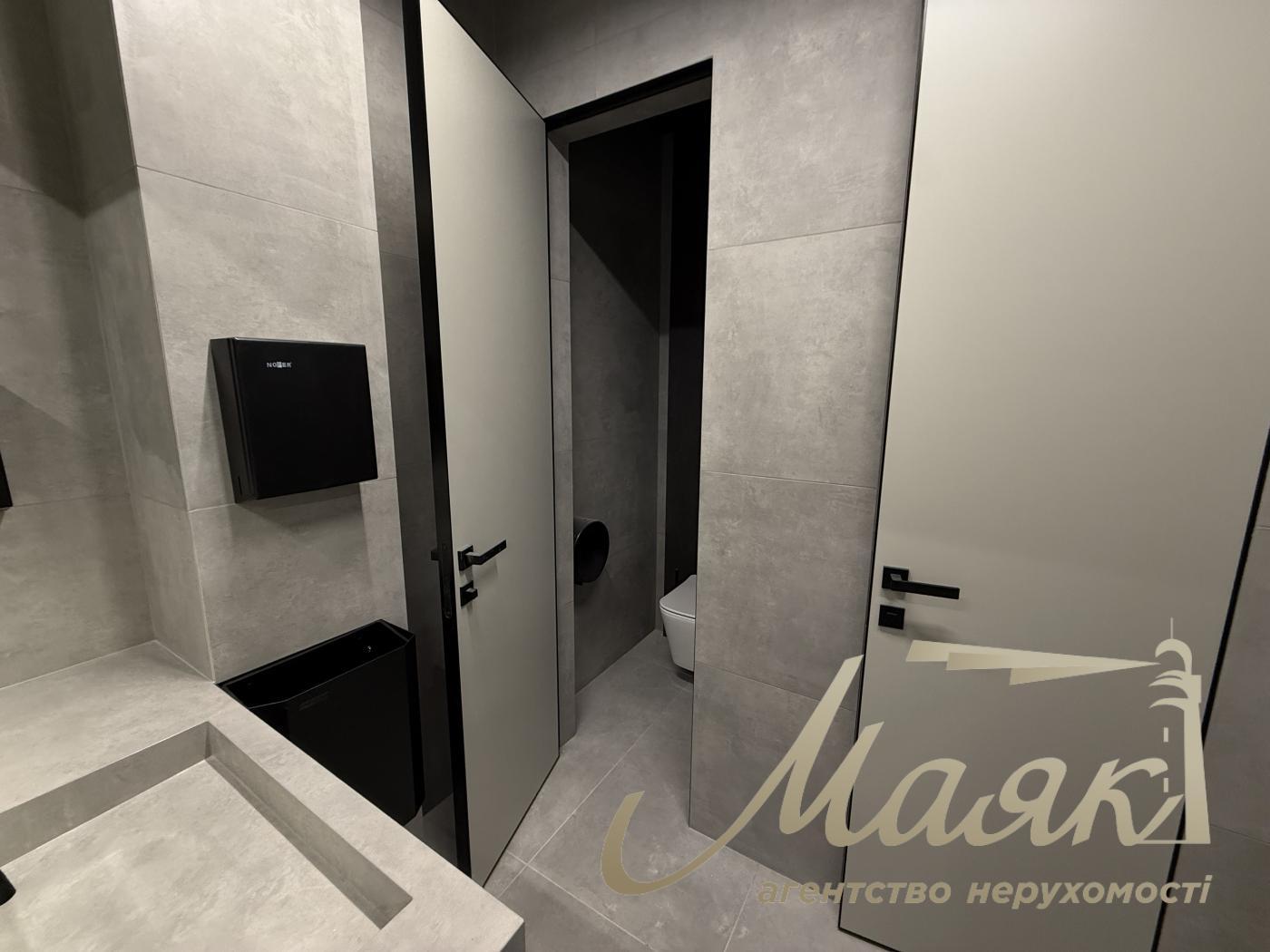 Office for rent 800 m2, BC Gloria Park, Goloseevo