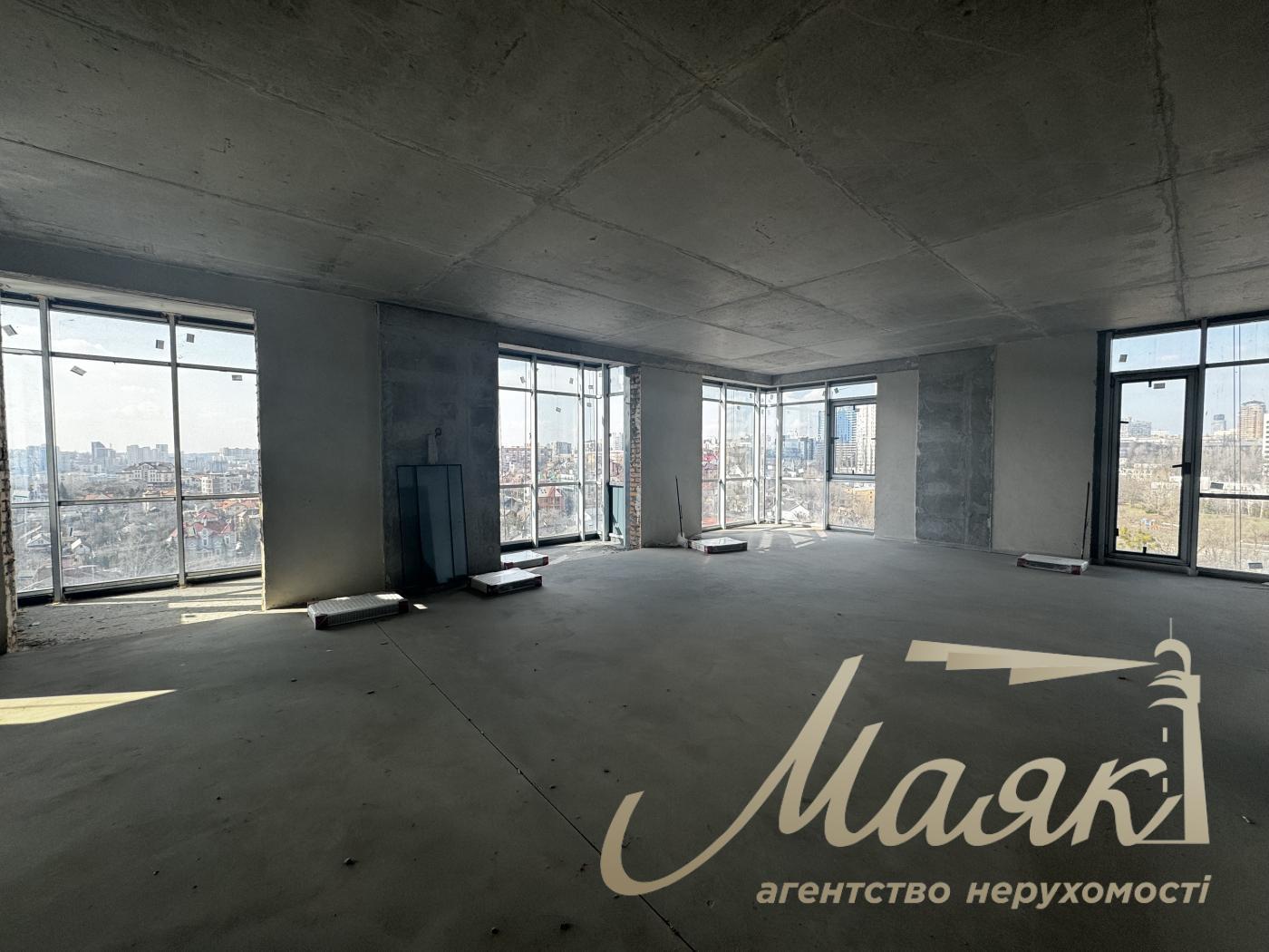 For sale 3k apartment, 119 m2 in LCD Novopecherskie Lipki, Dragomirova street, 7 turn