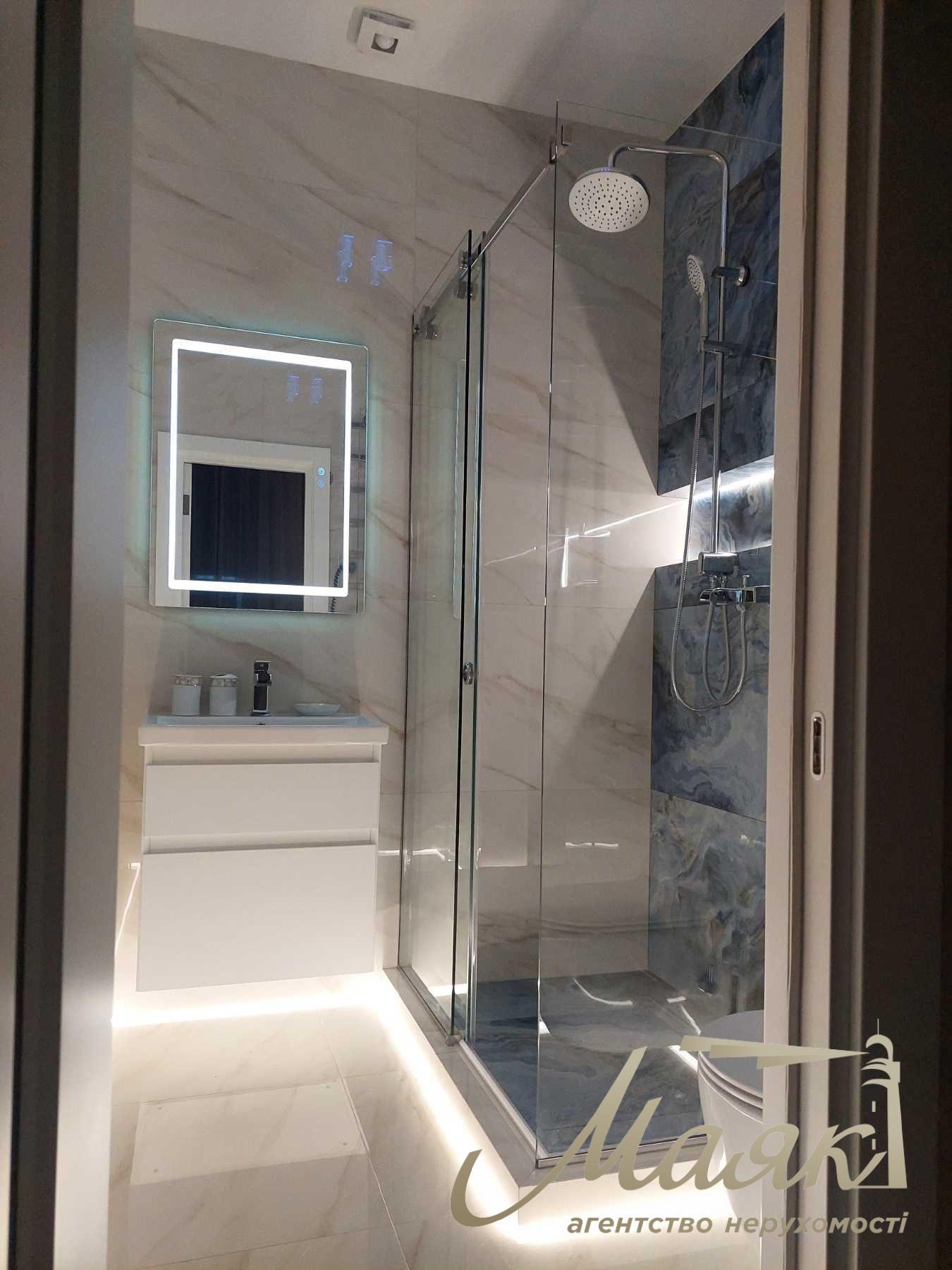 Оренда таунхауса 127м2 з терасою на даху