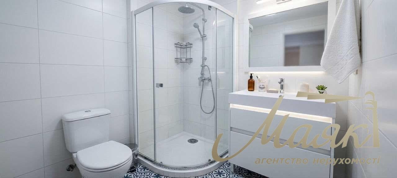 Продаж сучасного еко-будинку площею 120 м² у Віті-Поштовій, 8 соток, Київсько-Святошинський напрямок