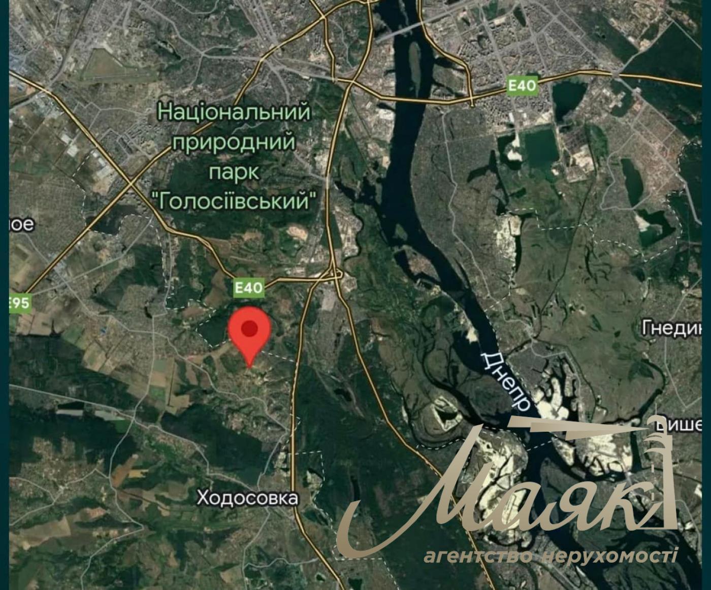 Sale of land for construction against Equides Club