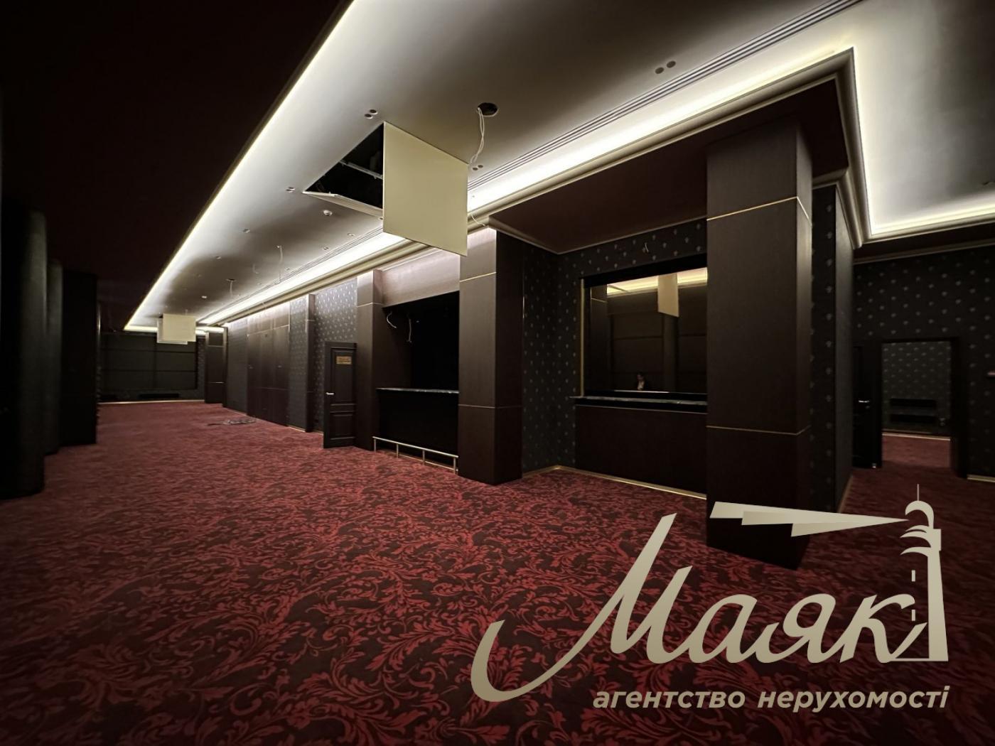 Rent front office 363 m², Goloseevsky Prospekt Kyiv