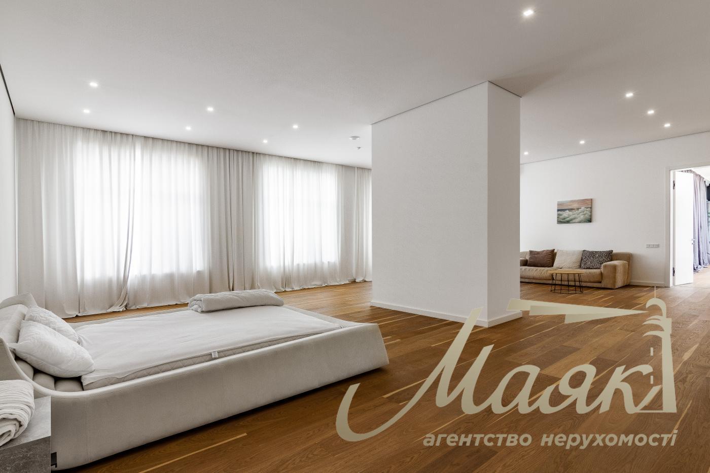 Оренда будівлі 3500м2 у с. с. Красне Перше, поруч із м. Обухів