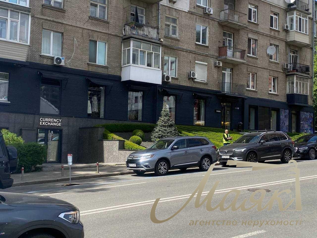 Продаж фасаду 380м2, Кловська, Центр!