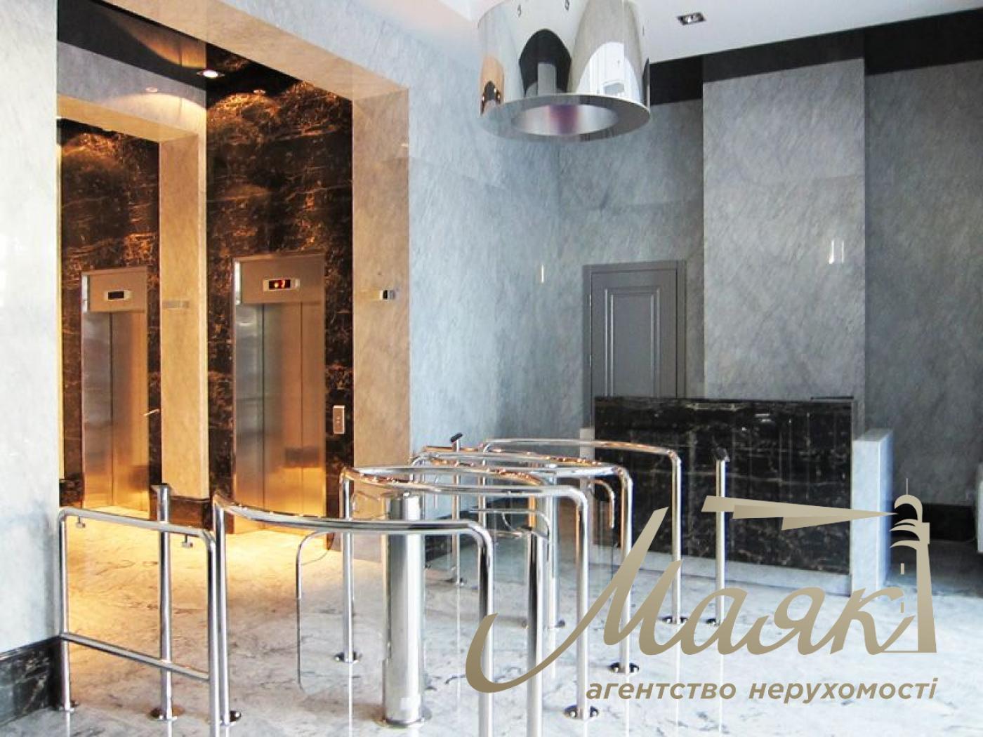 Оренда офісу 340м2 у БЦ Карнегі, вул.Кловський узвіз 7.