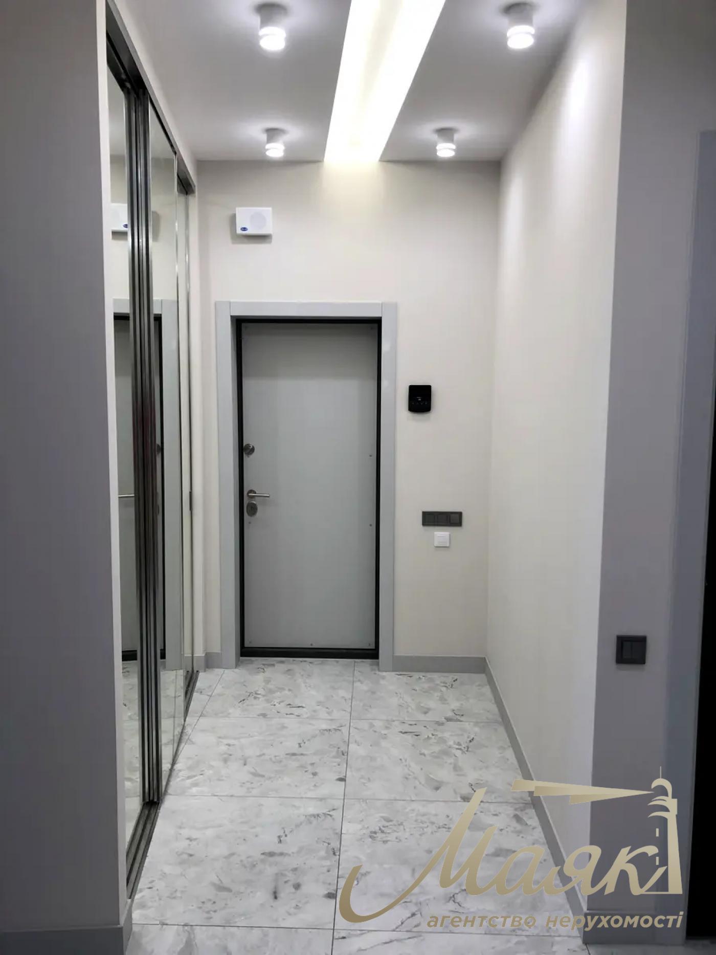 Оренда 4-х кімнатної квартири 120 м2 в ЖК Busov Hill вул. Бусловська, 12