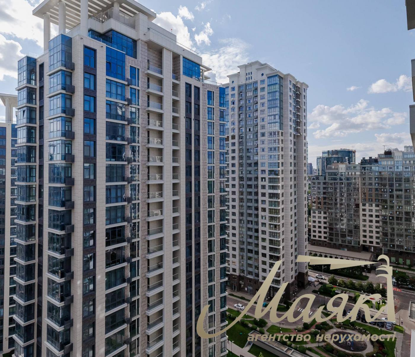 Продаж 3х-кімнатної квартири 131.79м2 в ЖК новопечерські липки, вул. Андрія Верхогляда/Драгомирва, Печерськ, Київ