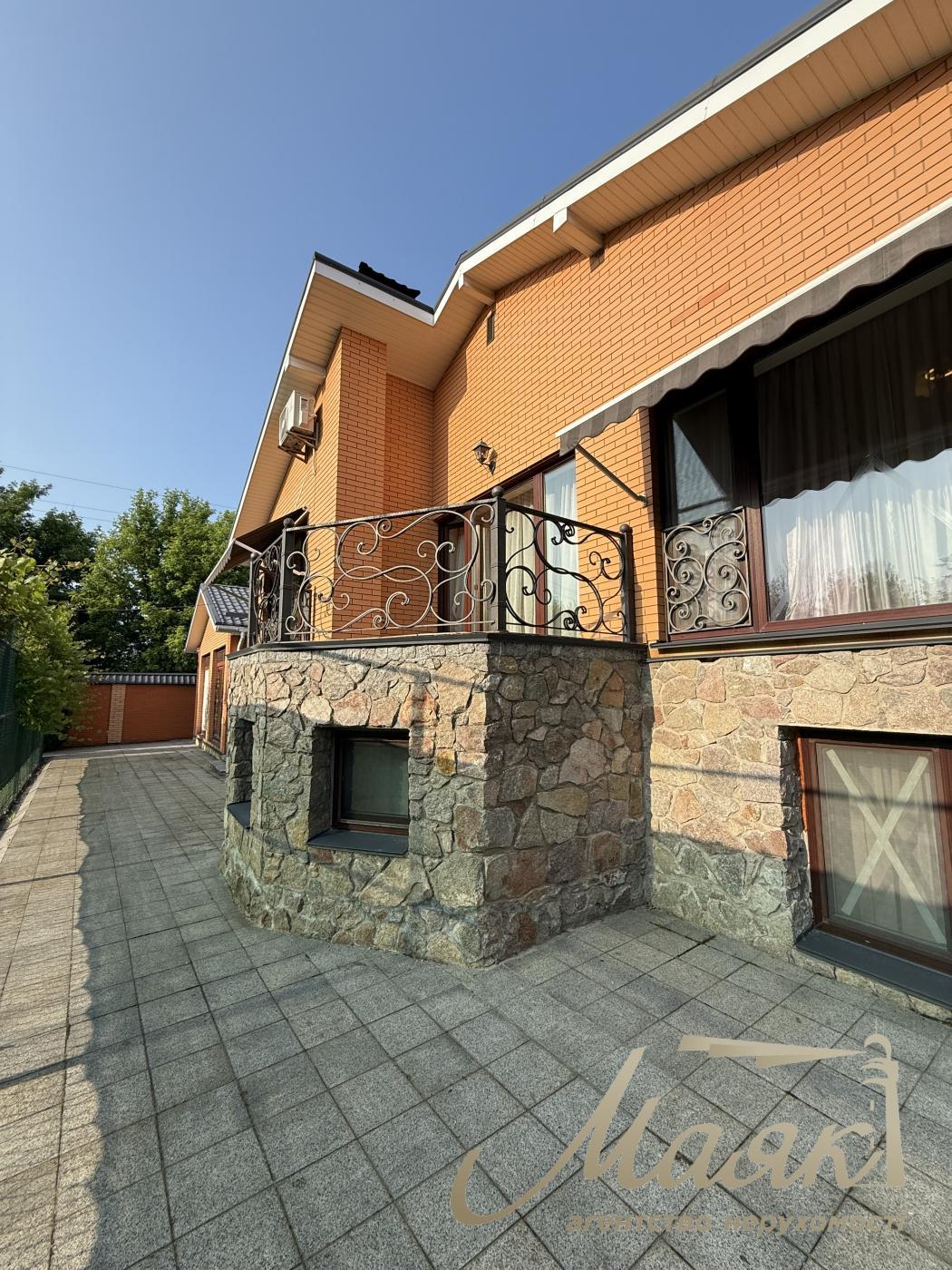 Оренда будинку 400 кв.м з тенісним кортом, великою зеленою територією | Бориспільський район| с.Гора