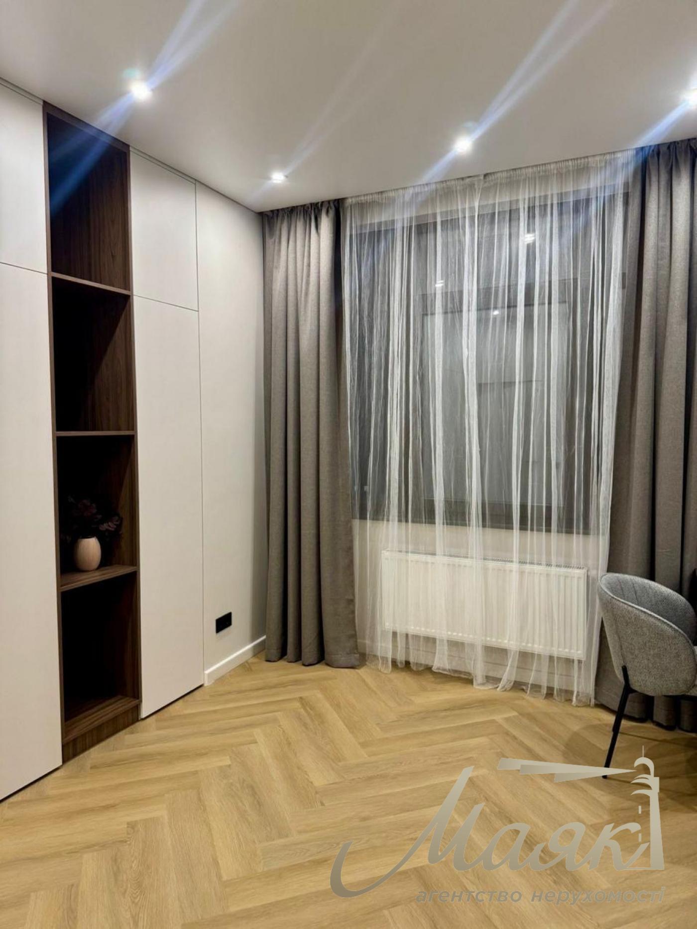 Оренда 3-кімнатної квартири 91м2 у ЖК "Фундуклеївський", Центр Києва, вул. Богдана Хмельницького, 58А.