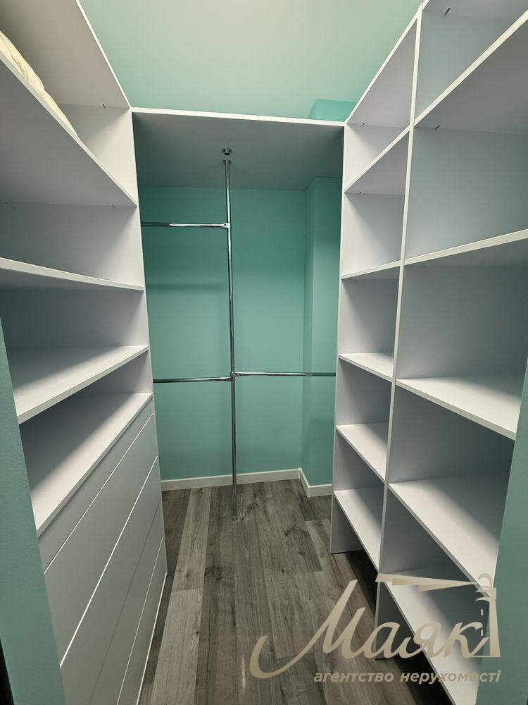 Rent 2-bedroom apartment 90 m2 LCD New York, New York, Antonovicha str. 74