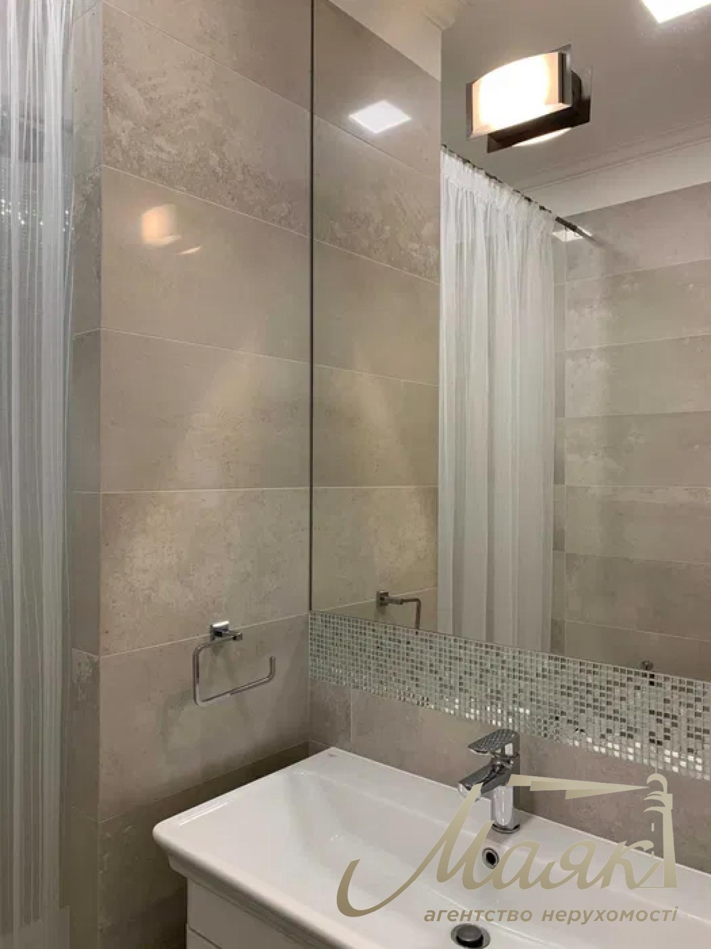 Аренда 1-комнатной квартиры 57м2 в ЖК Бульвар Фонтанов ул. Саперное Поле 3